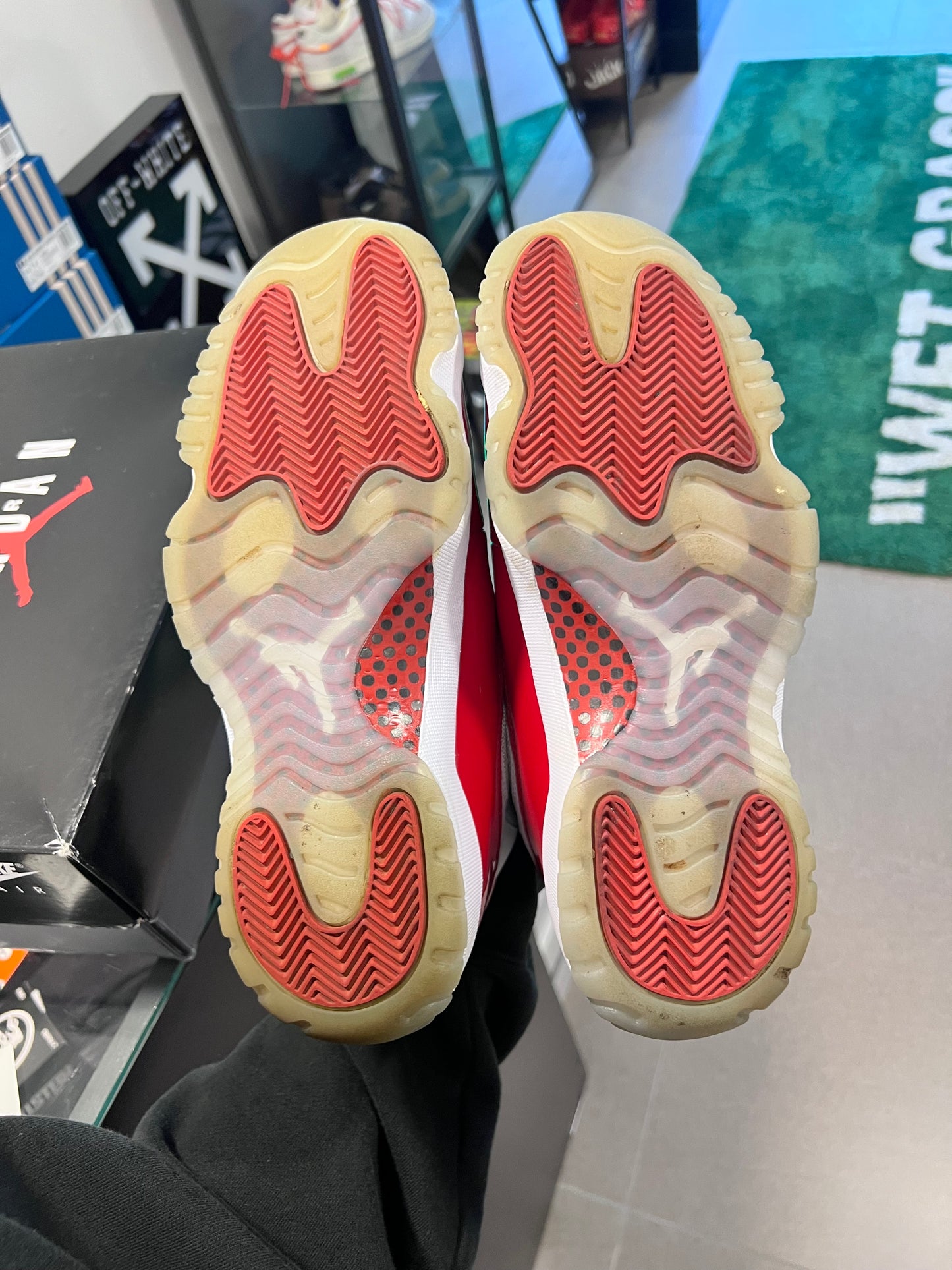Jordan Tenis Air Jordan 11 Cherry 2022