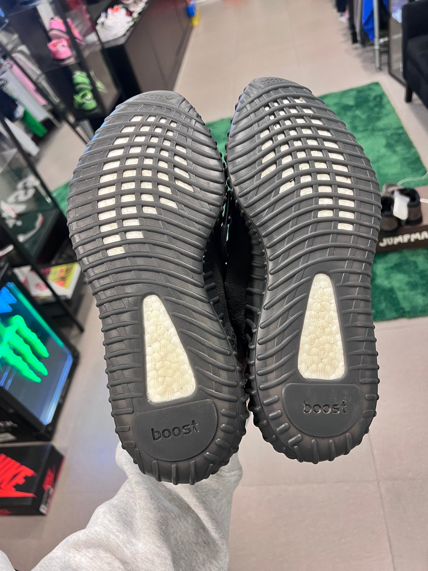 adidas Yeezy Boost 350 V2 Onyx