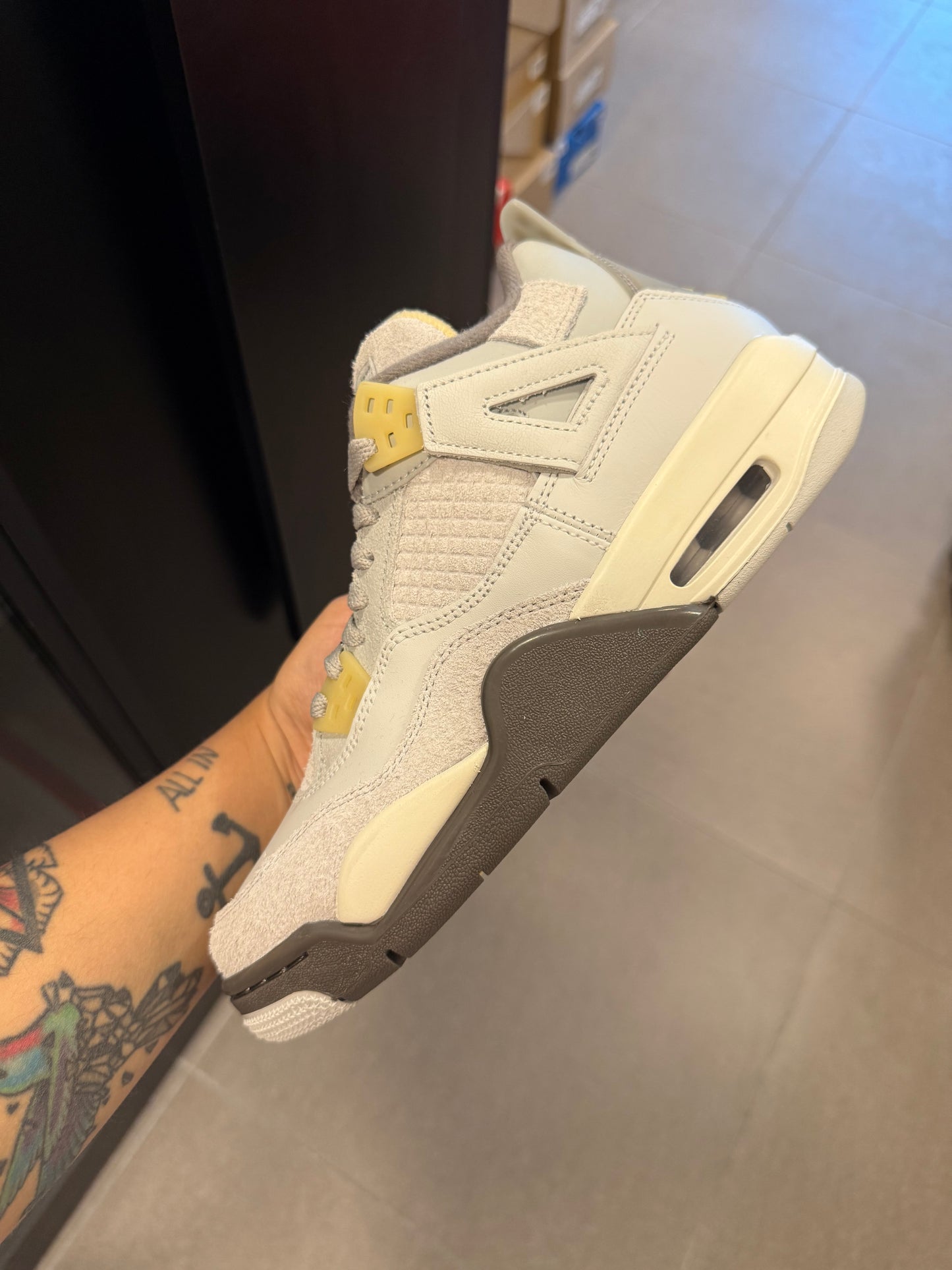 Jordan 4 Retro SE Craft Photon Dust (GS)