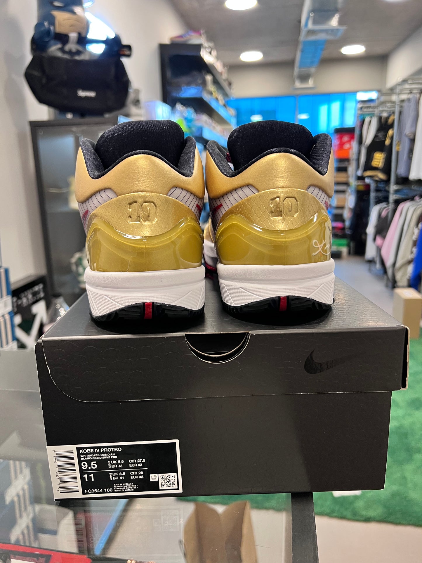Nike Kobe 4 Protro
Gold Medal (2024)