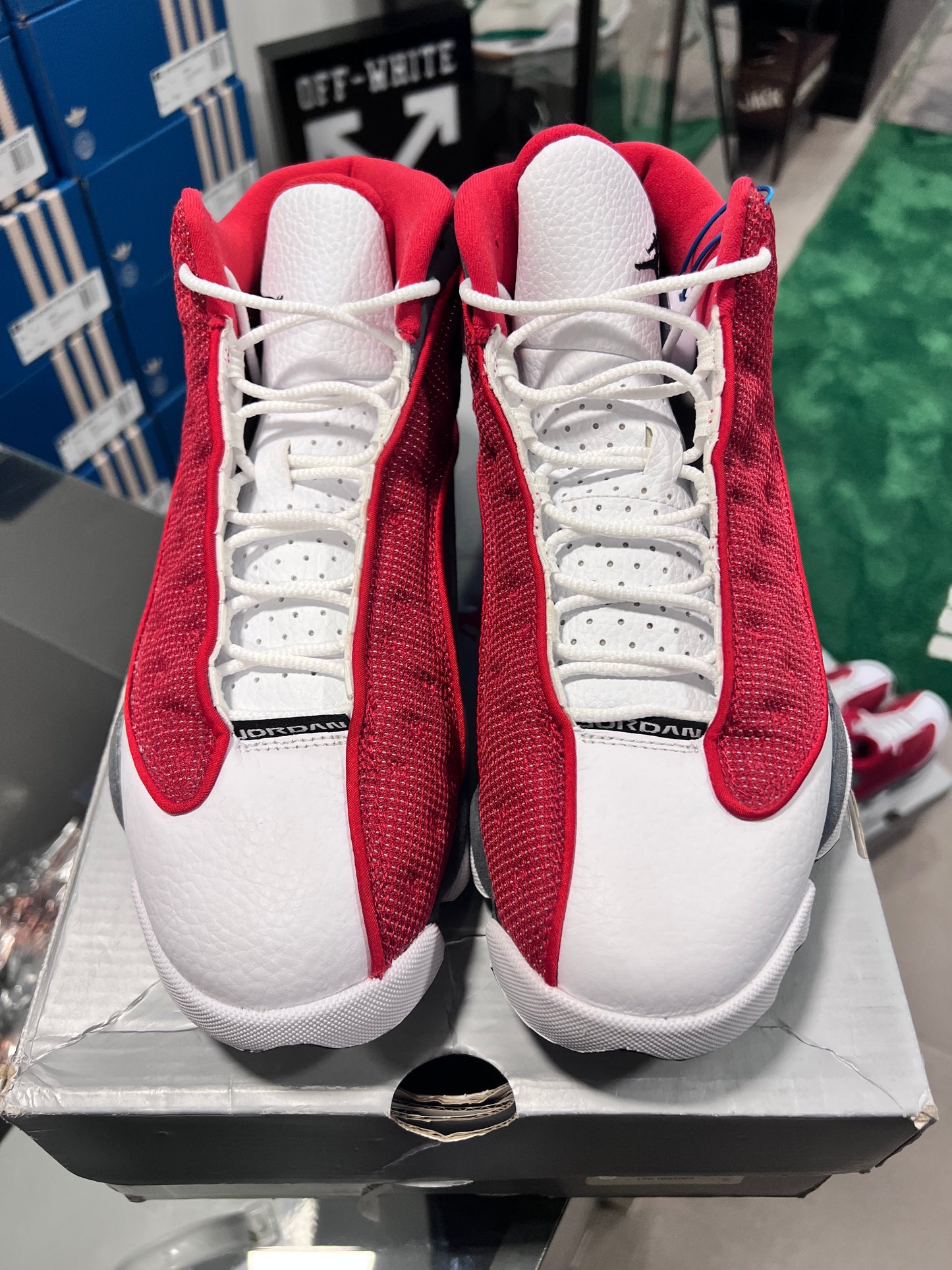 Jordan 13 Retro
Gym Red Flint Grey