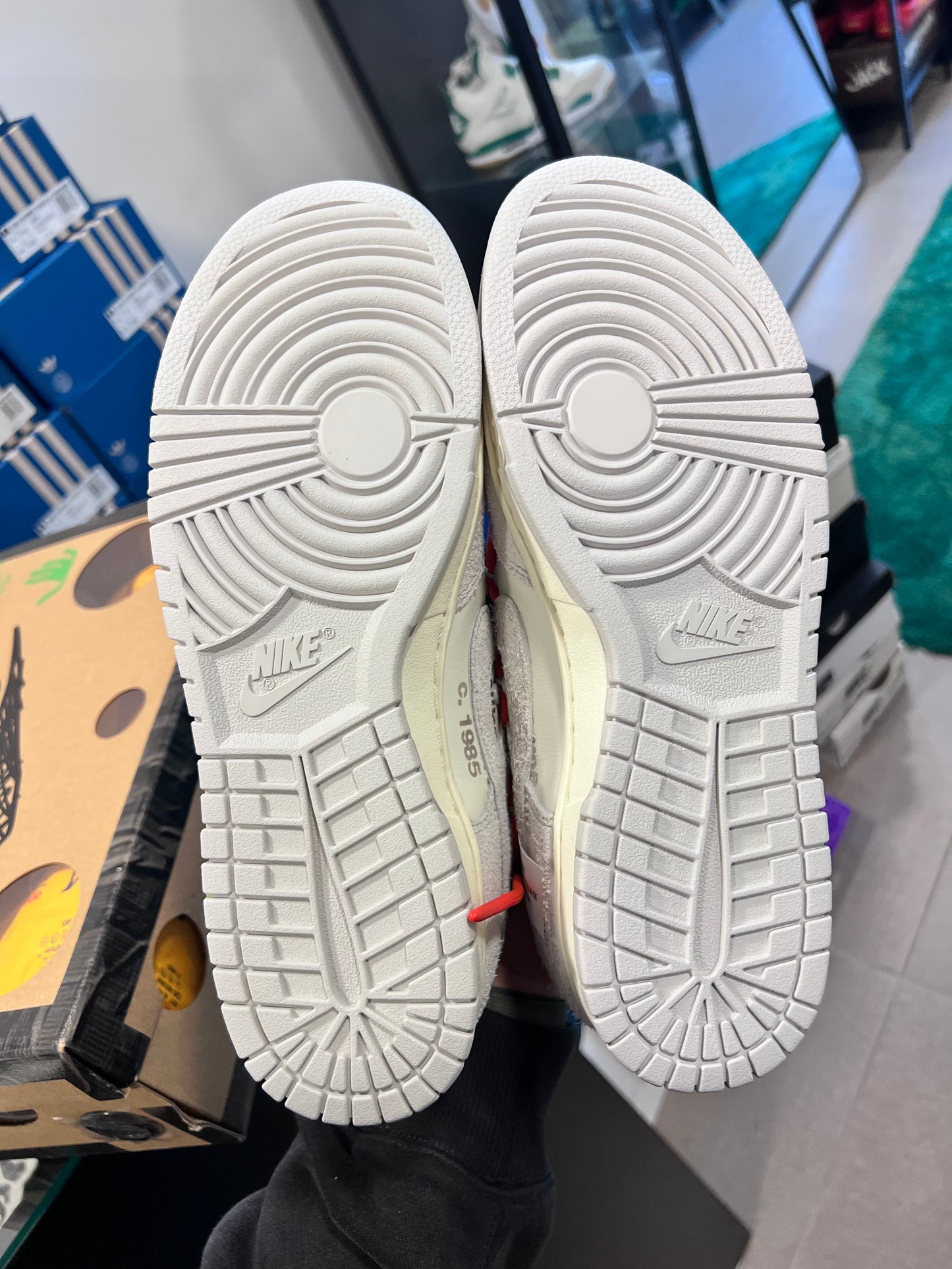 Nike Dunk Low Off-White Lot 13/50