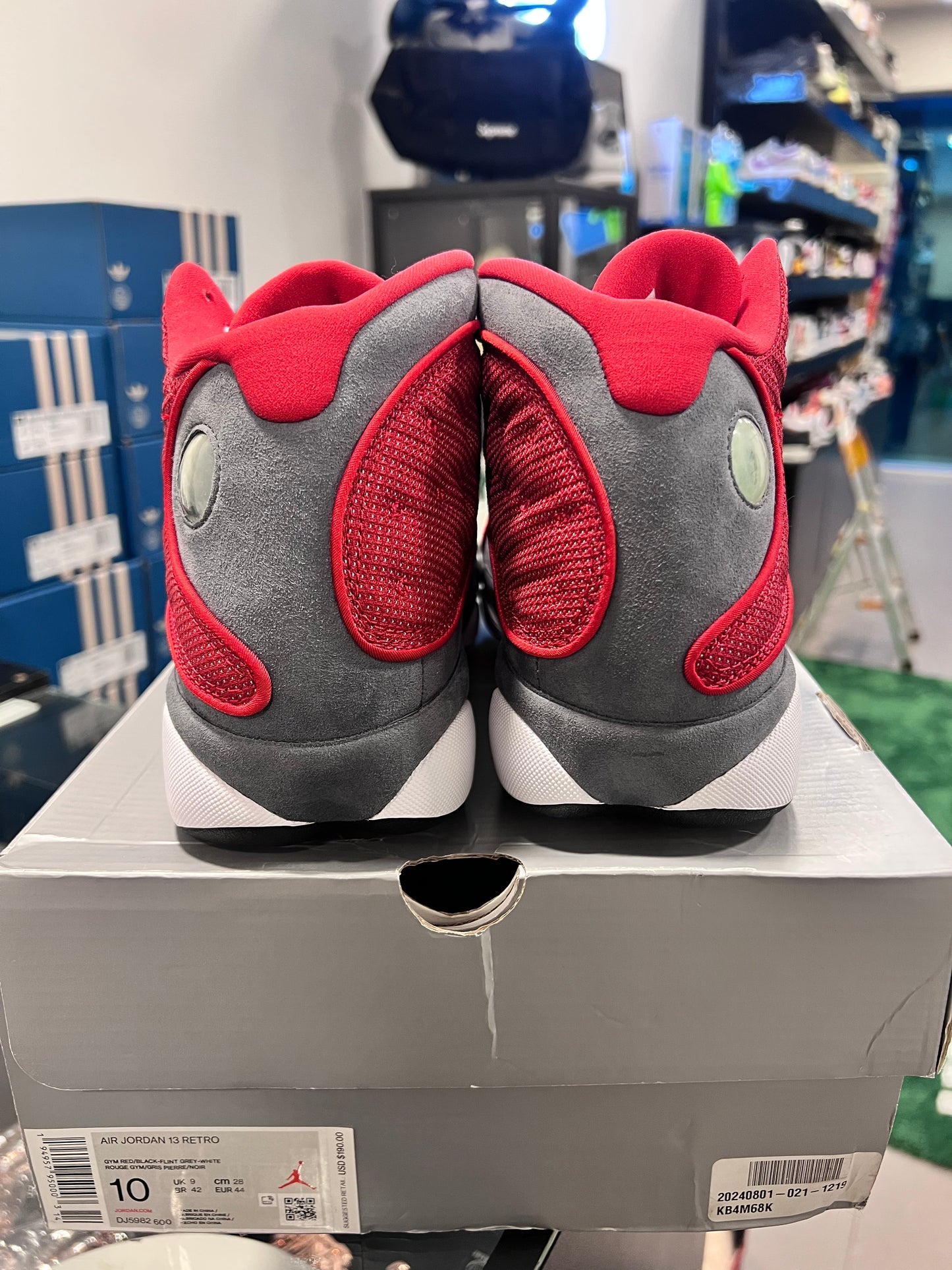 Jordan 13 Retro
Gym Red Flint Grey