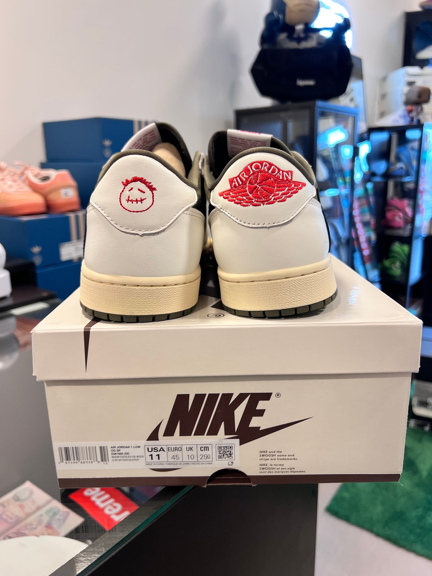 Jordan 1 Low OG SP Travis Scott Medium Olive