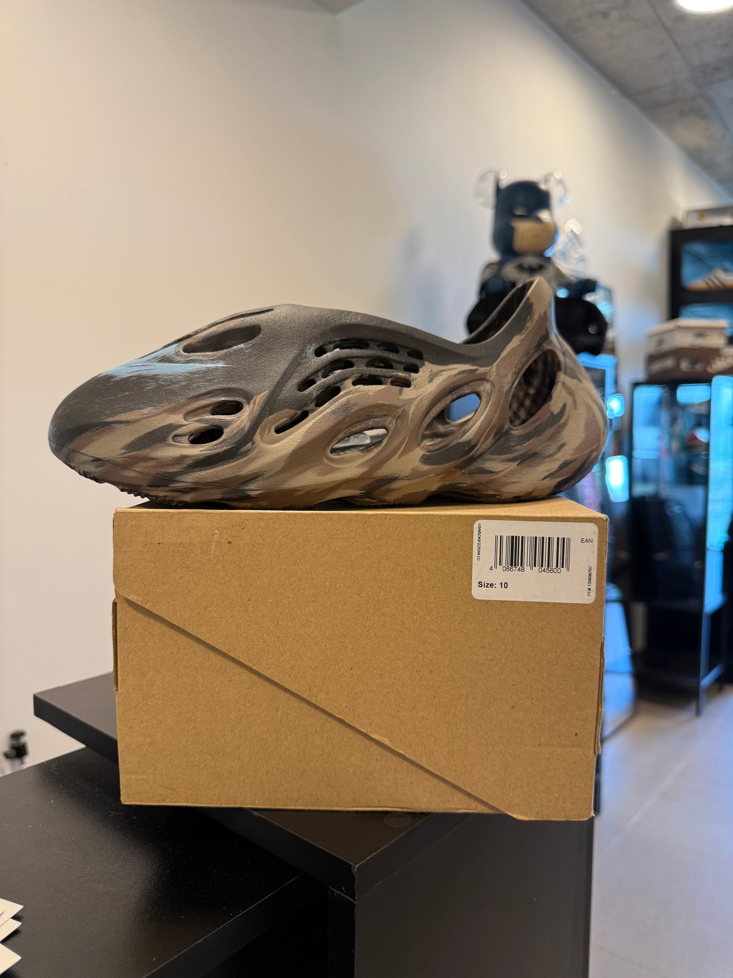 Adidas Yeezy Foam RNR MX Cinder
