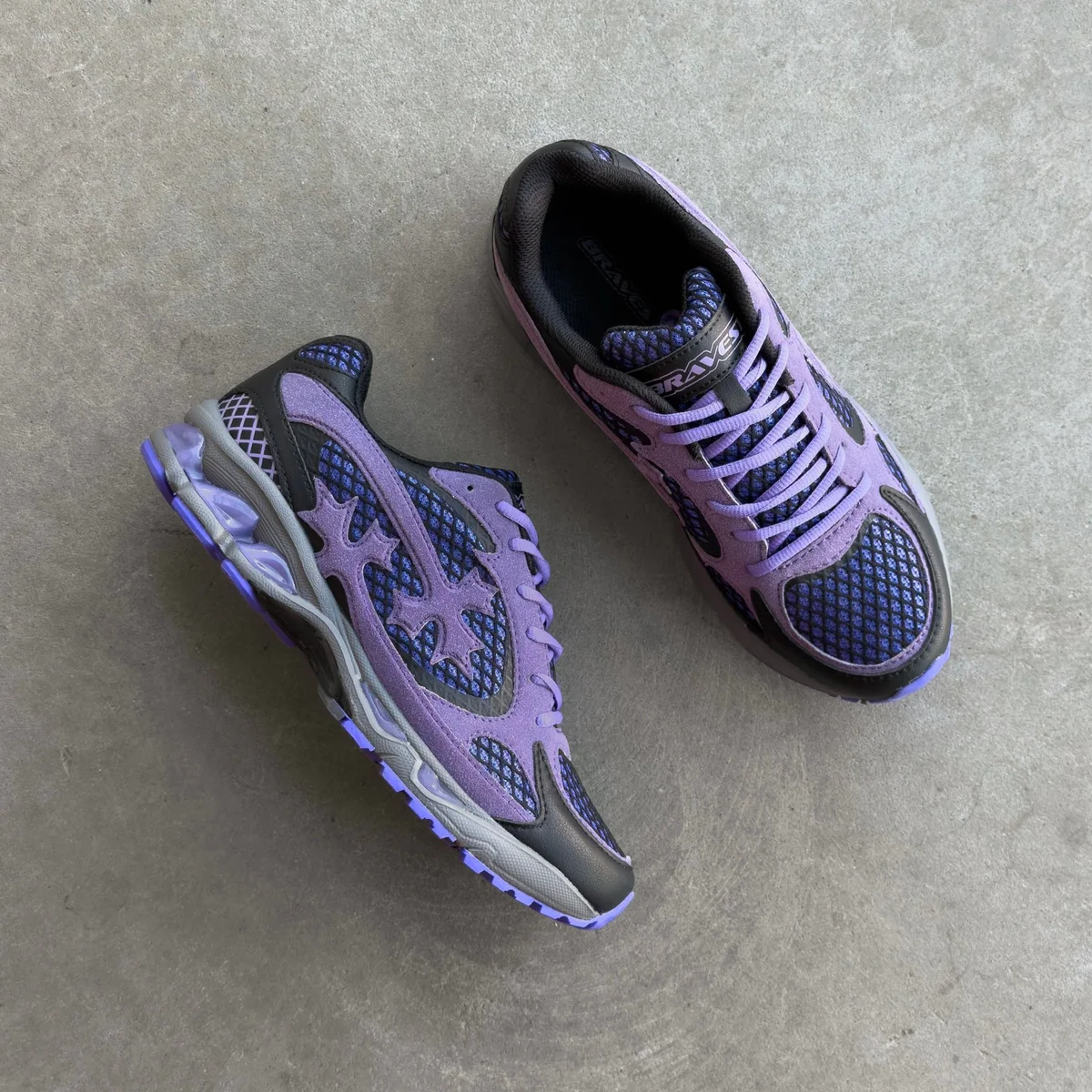 Bravest Studios PURPLE KROSS KOUNTRY RUNNER