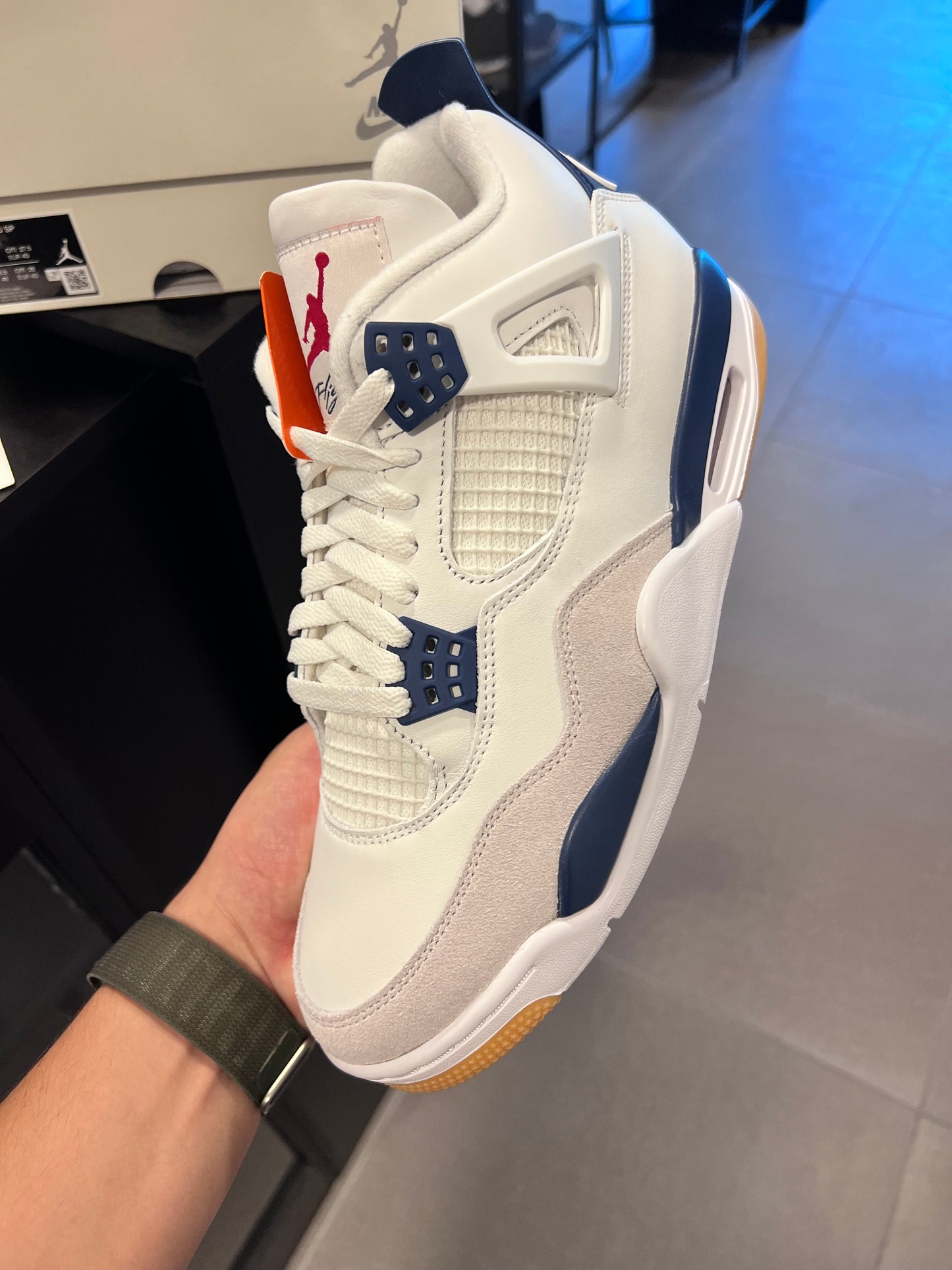 Jordan 4 Retro SB Navy