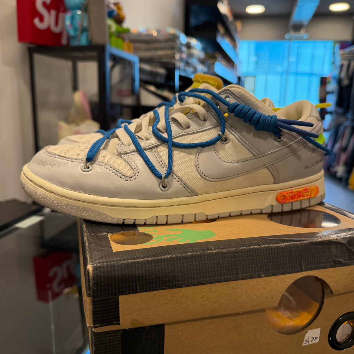 Nike Dunk Low Off-White Lot 10 (USADA) — 8