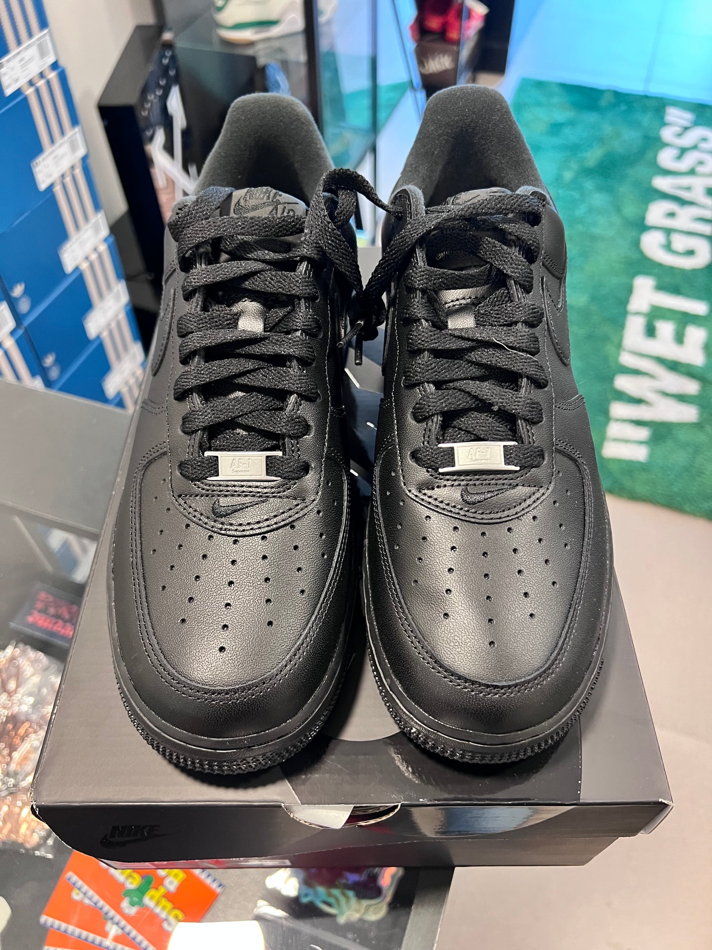 Nike Air Force 1 Low Supreme Black