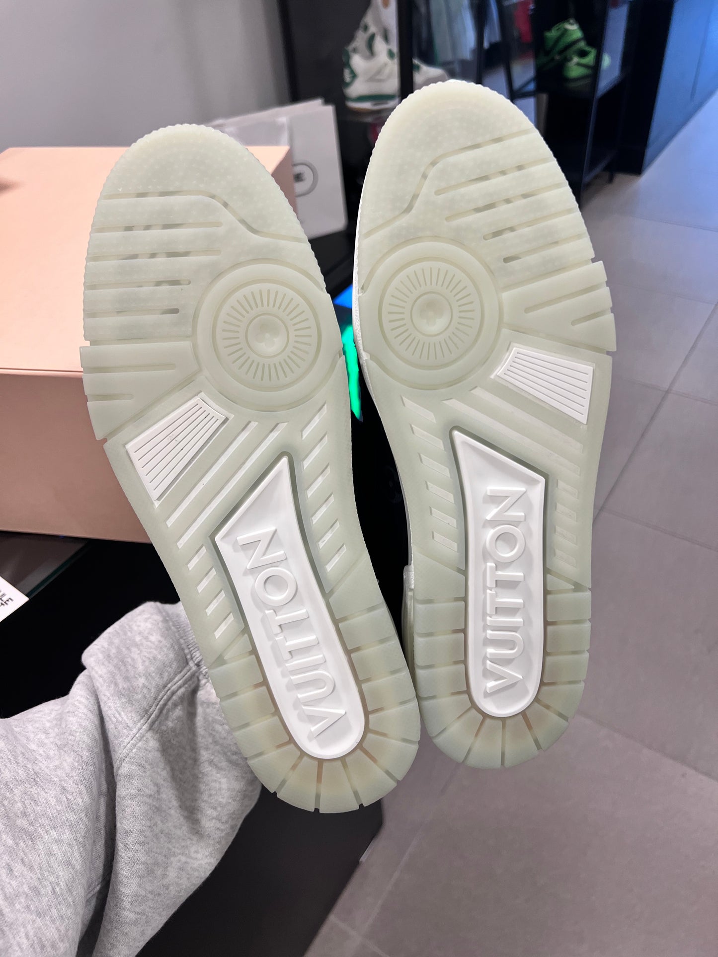 Louis Vuitton Trainer
Black Monogram