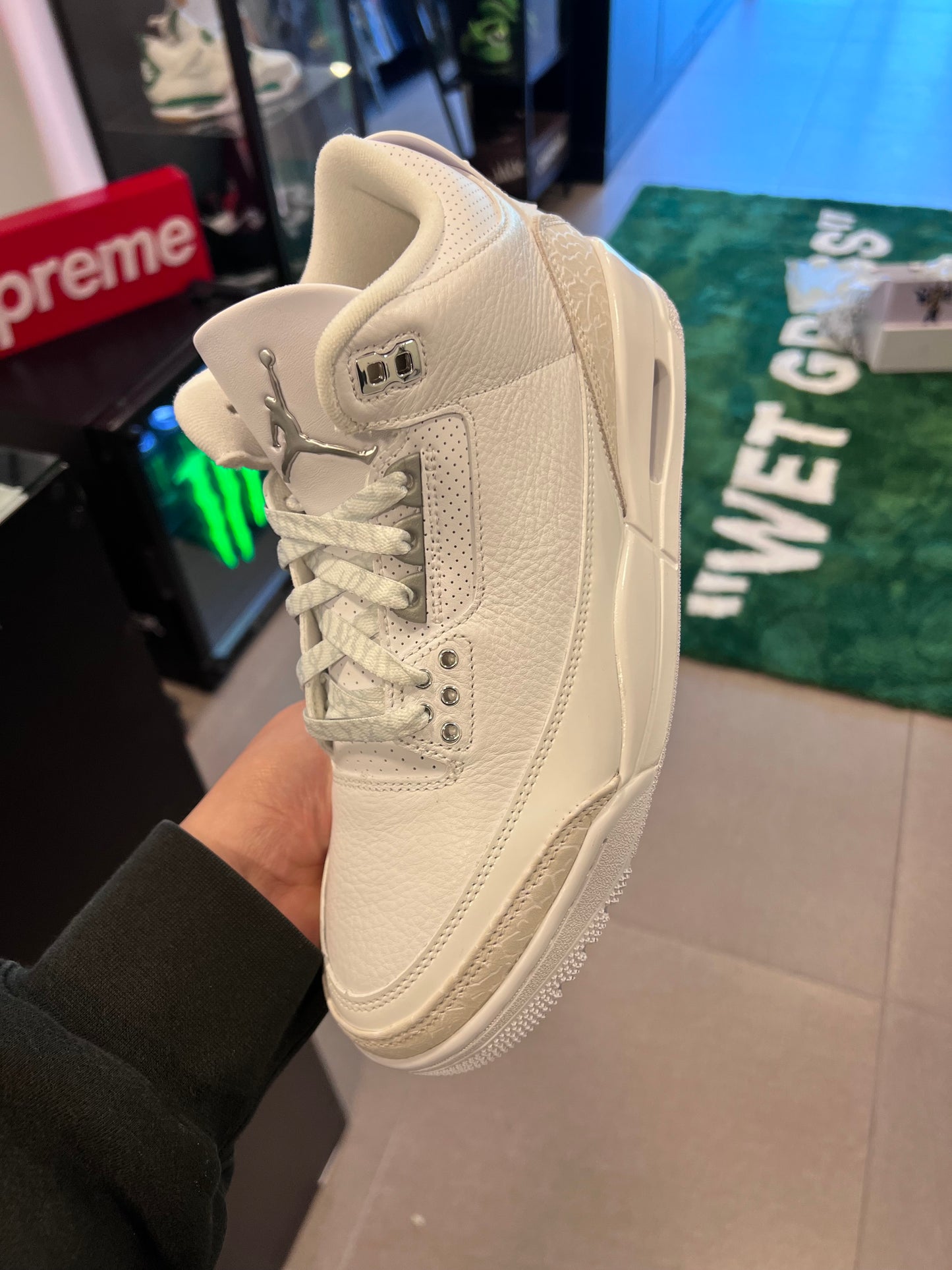 Jordan 3 Retro
Pure Money (2025)