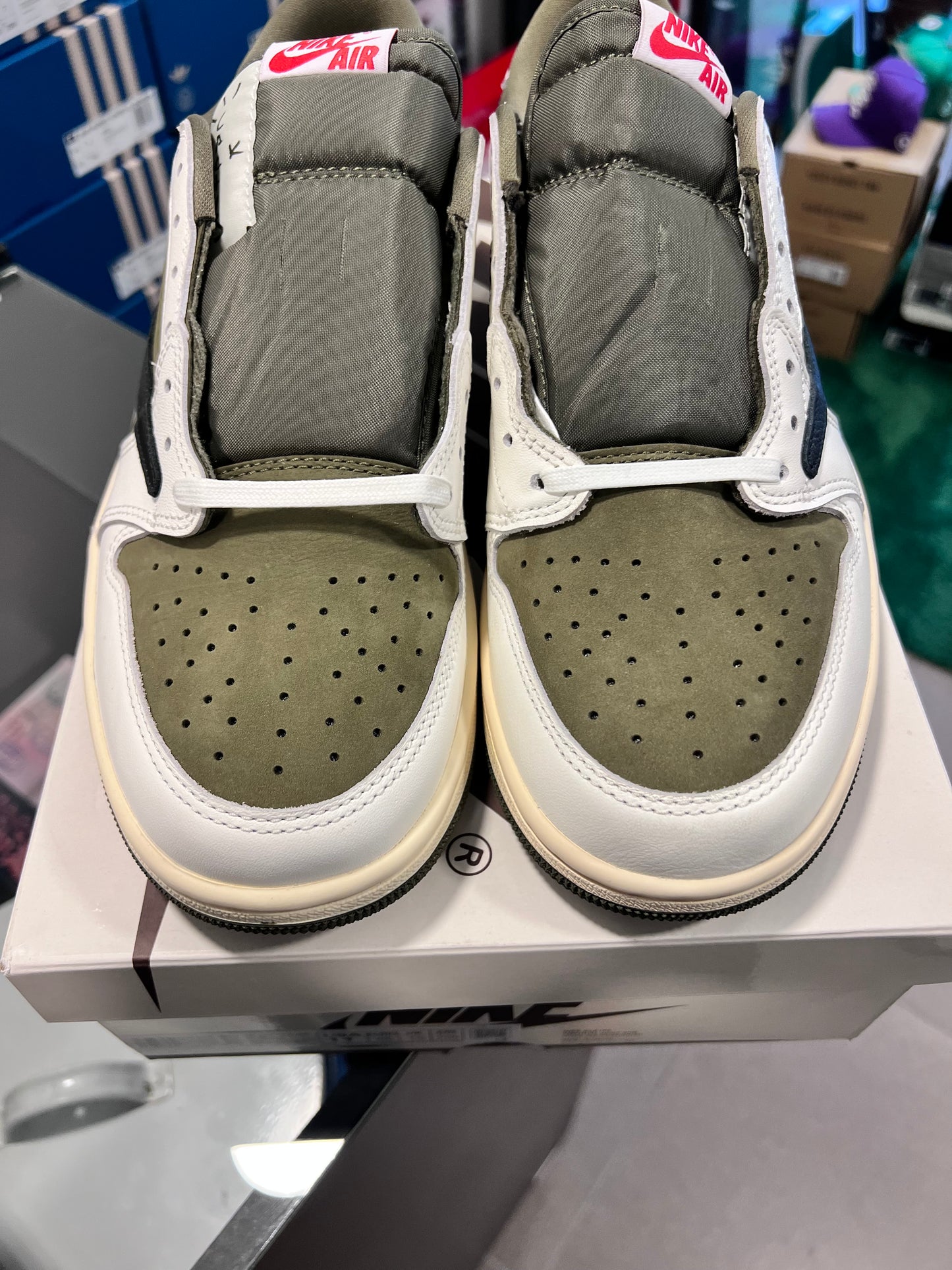 Jordan 1 Low OG SP Travis Scott Medium Olive