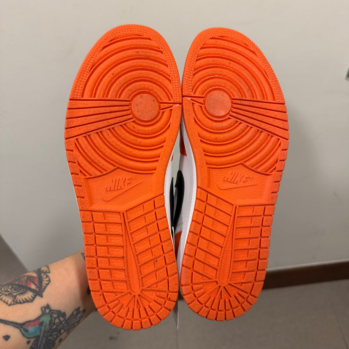 Jordan 1 Low OG Starfish (USADA) — 3