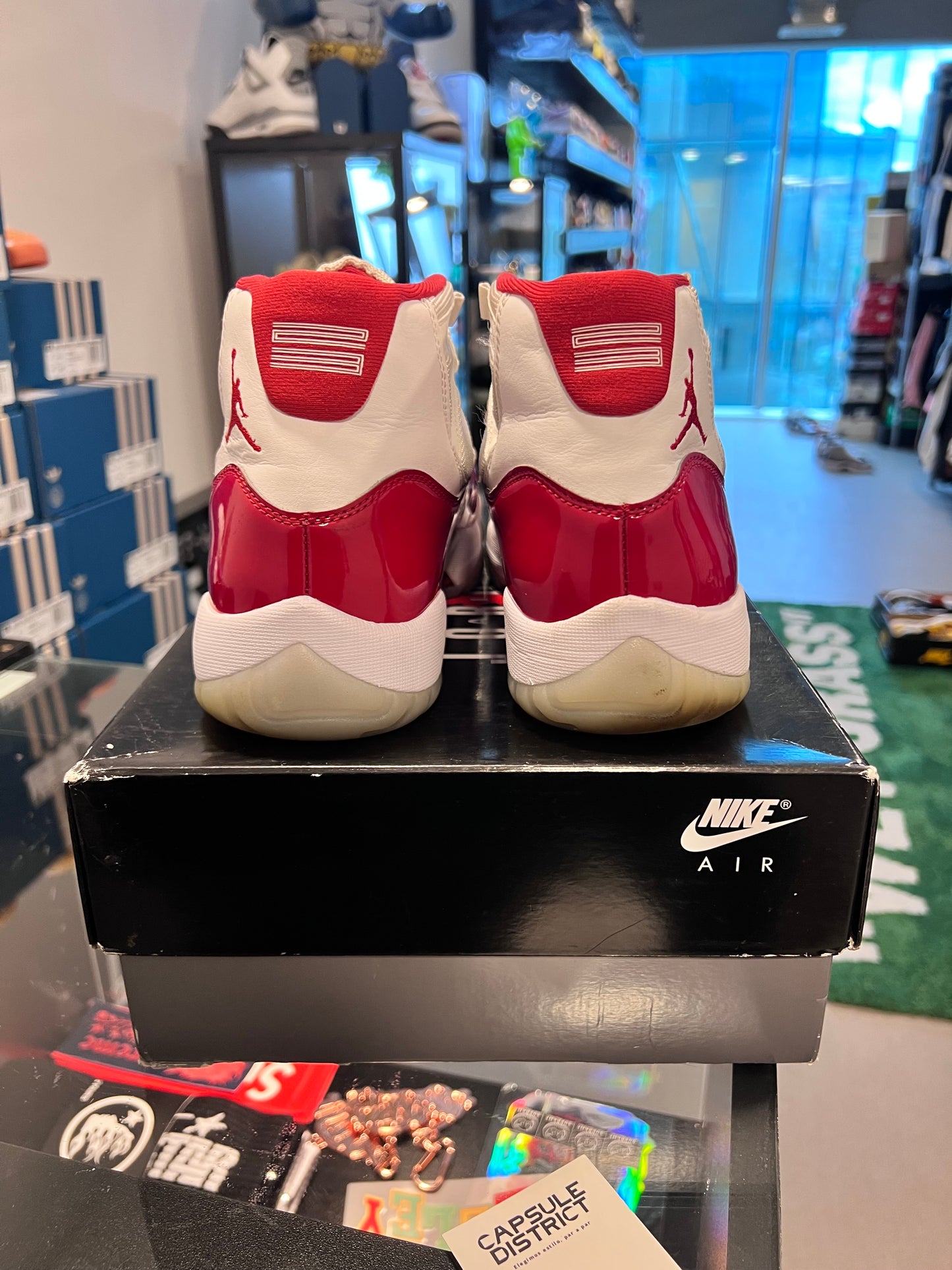 Jordan Tenis Air Jordan 11 Cherry 2022