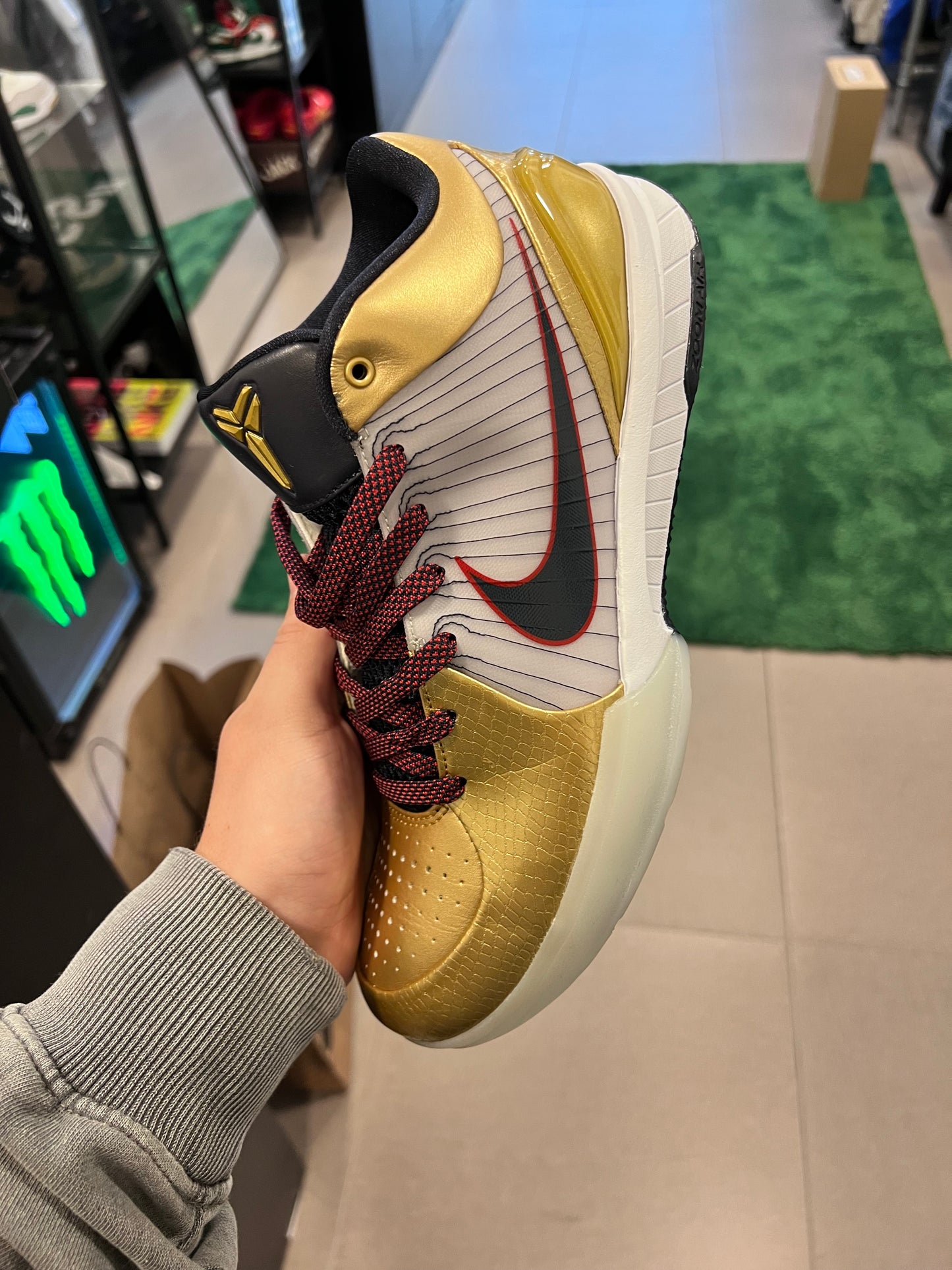 Nike Kobe 4 Protro
Gold Medal (2024)