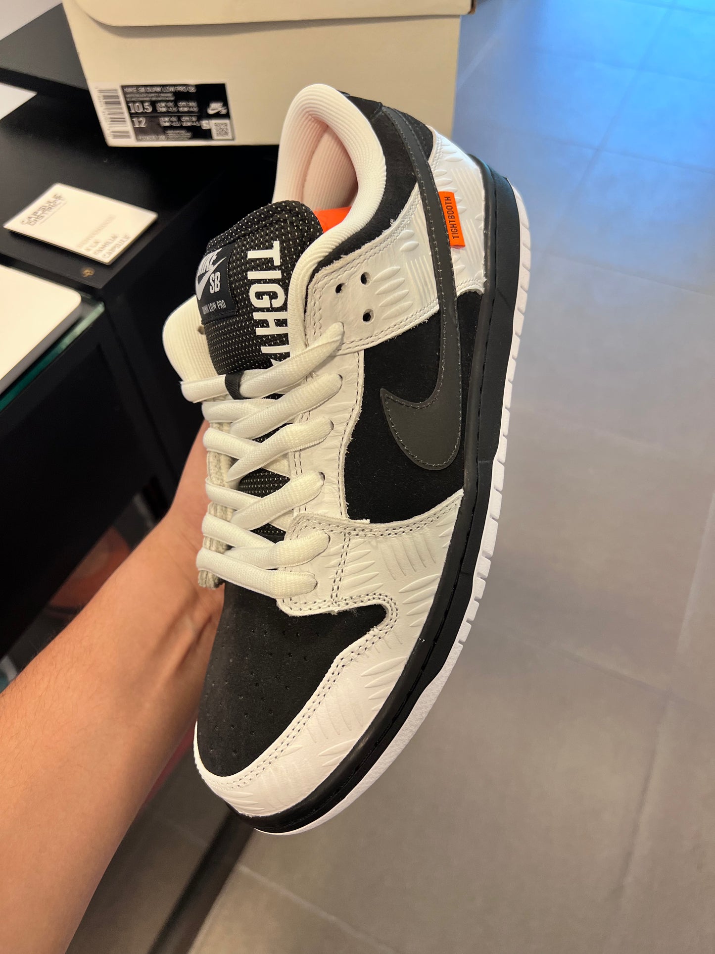 Nike SB Dunk Low Tightboot