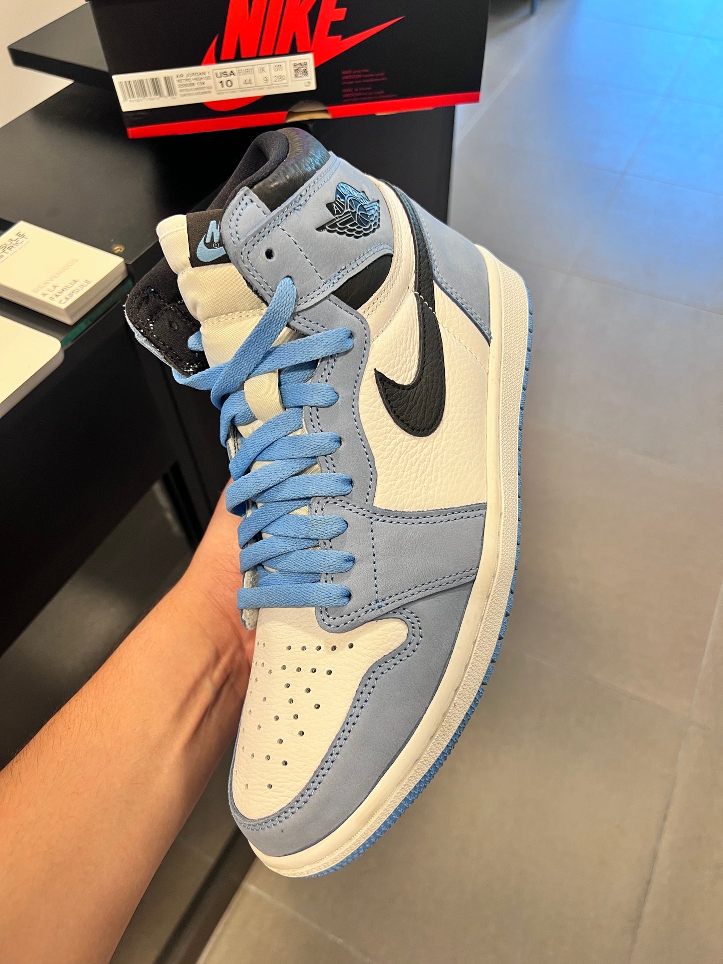Jordan 1 Retro High OG University Blue
