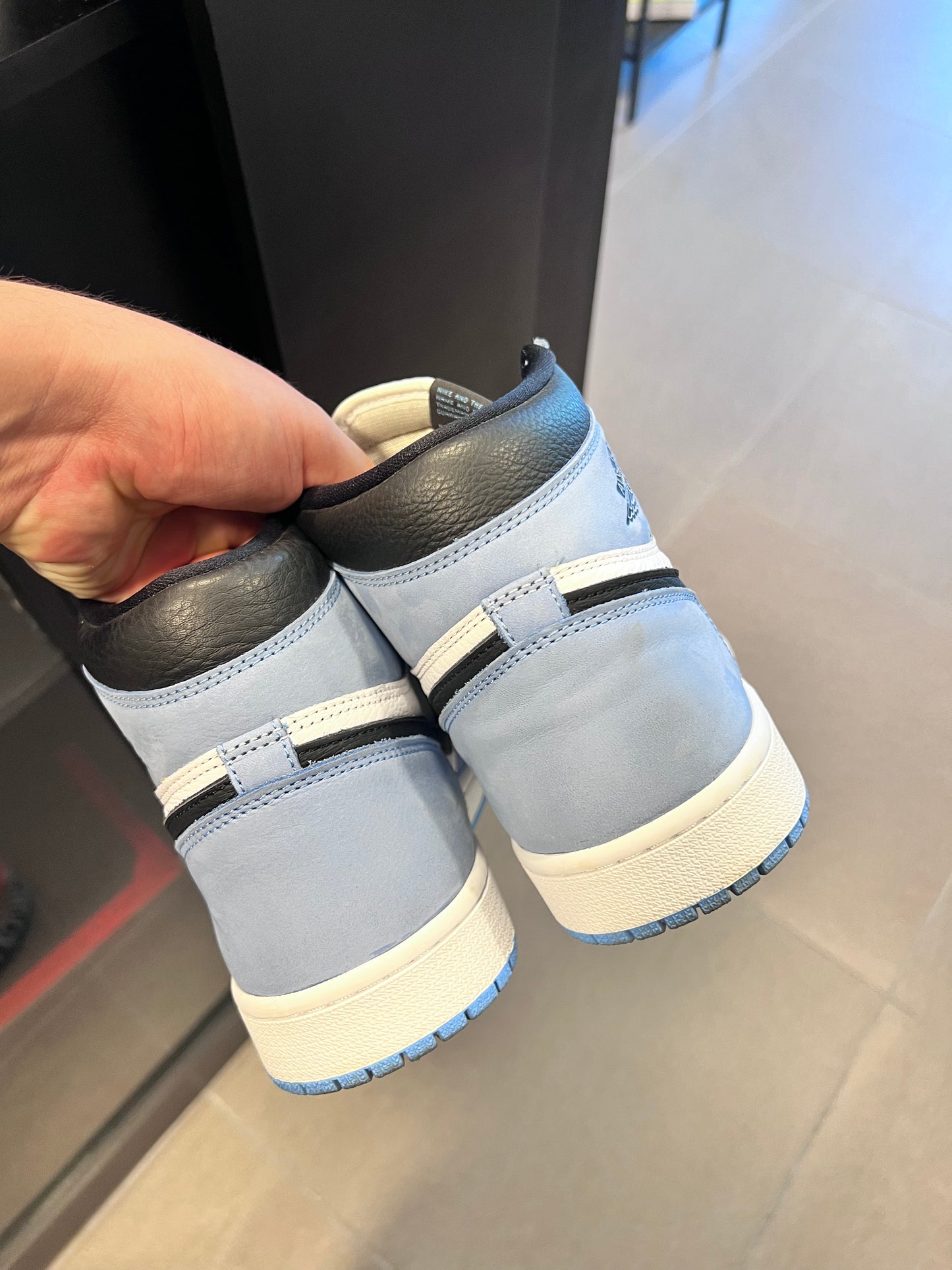 Jordan 1 Retro High OG University Blue