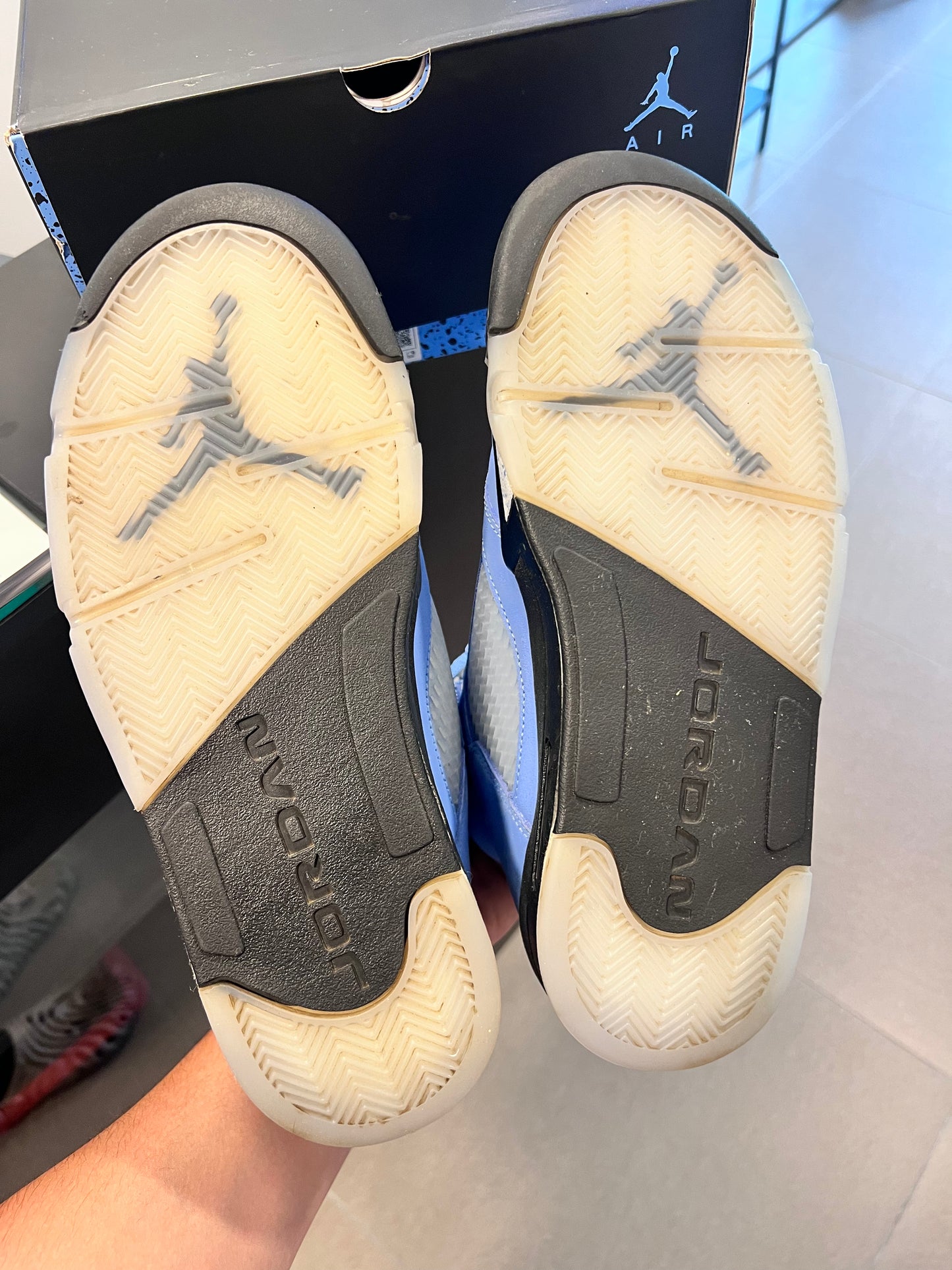 Jordan 5 Retro UNC University Blue