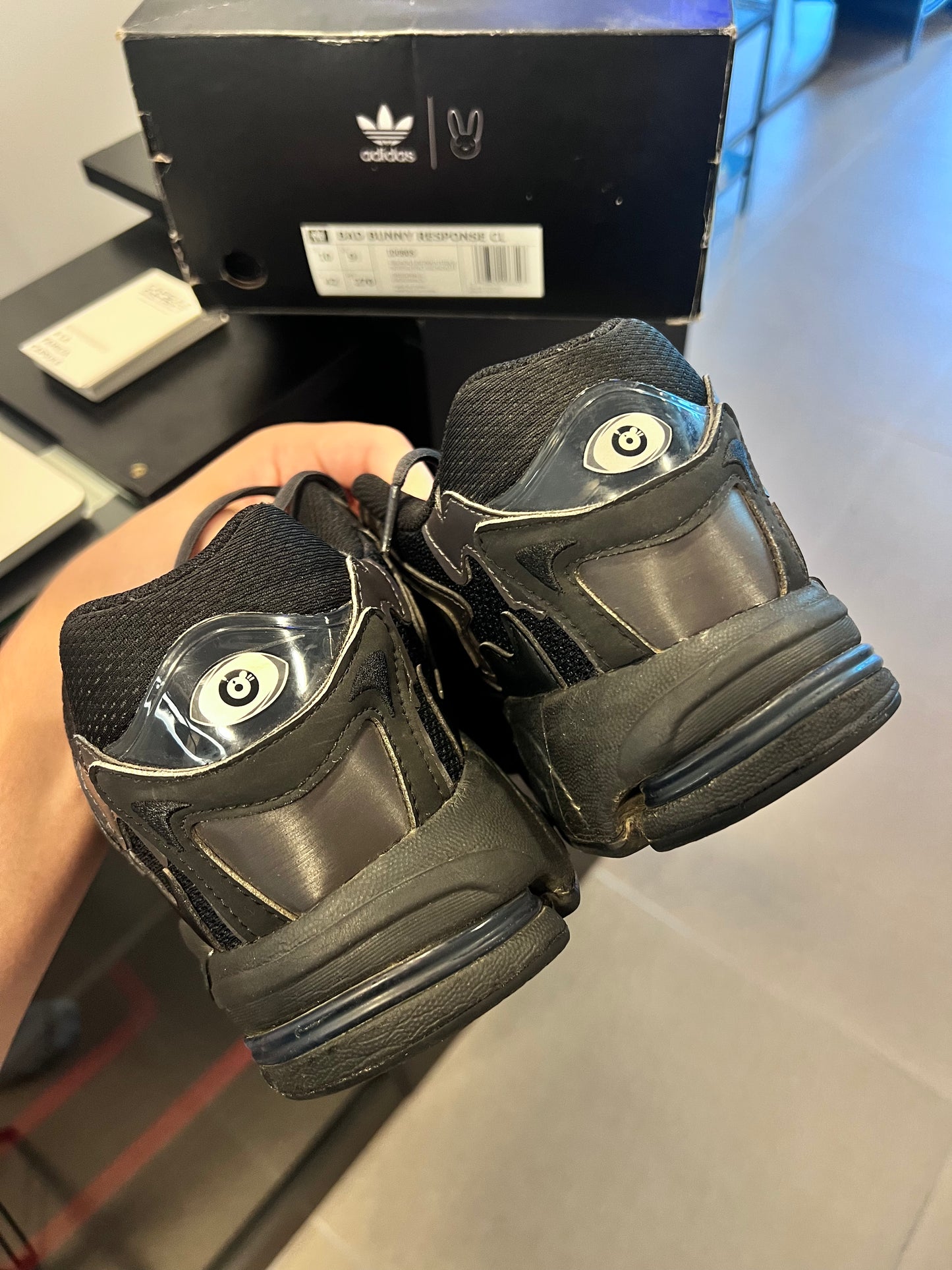 adidas Response CL
Bad Bunny Triple Black