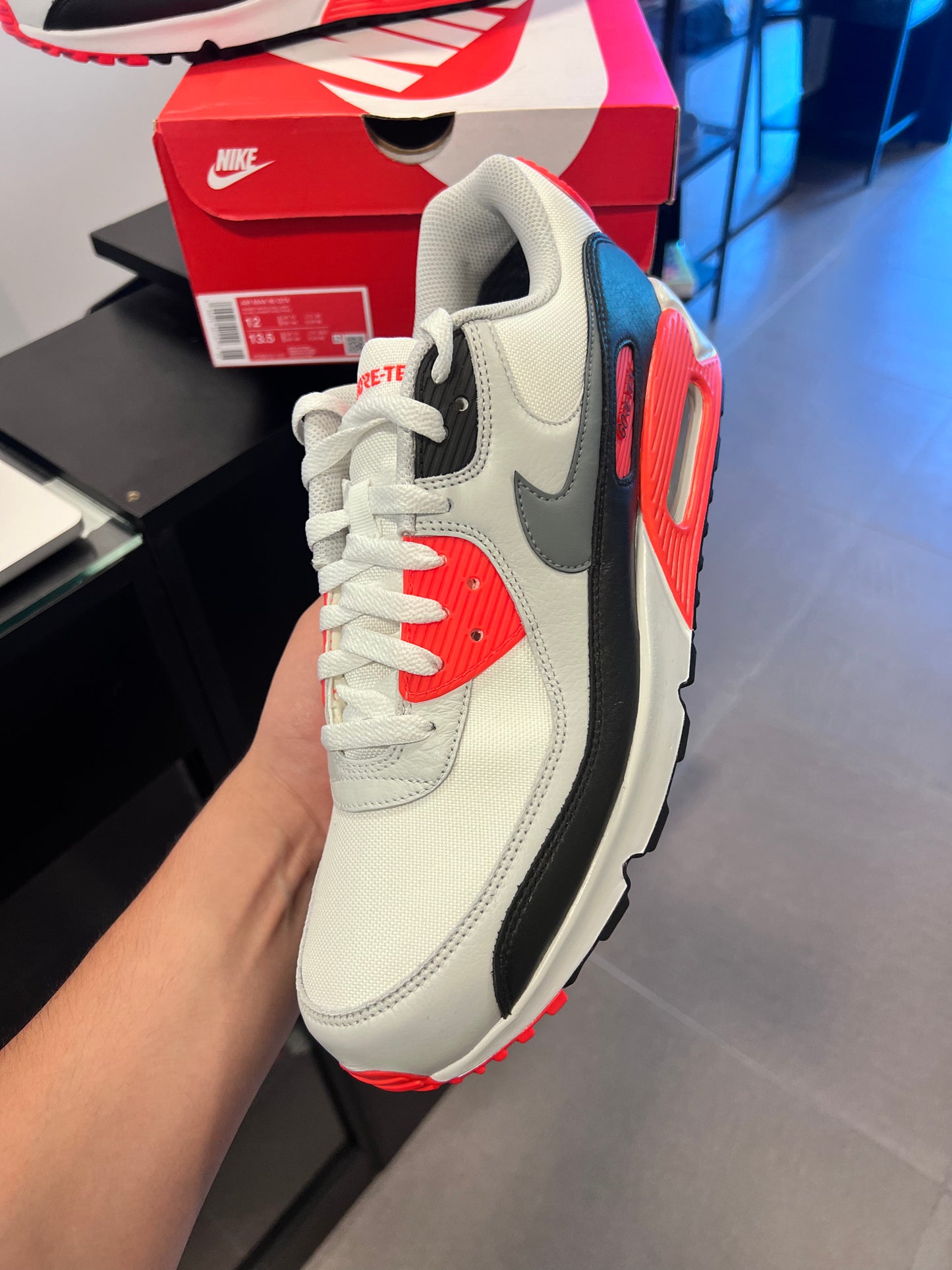 Nike Air Max 90
Gore-Tex Infrared