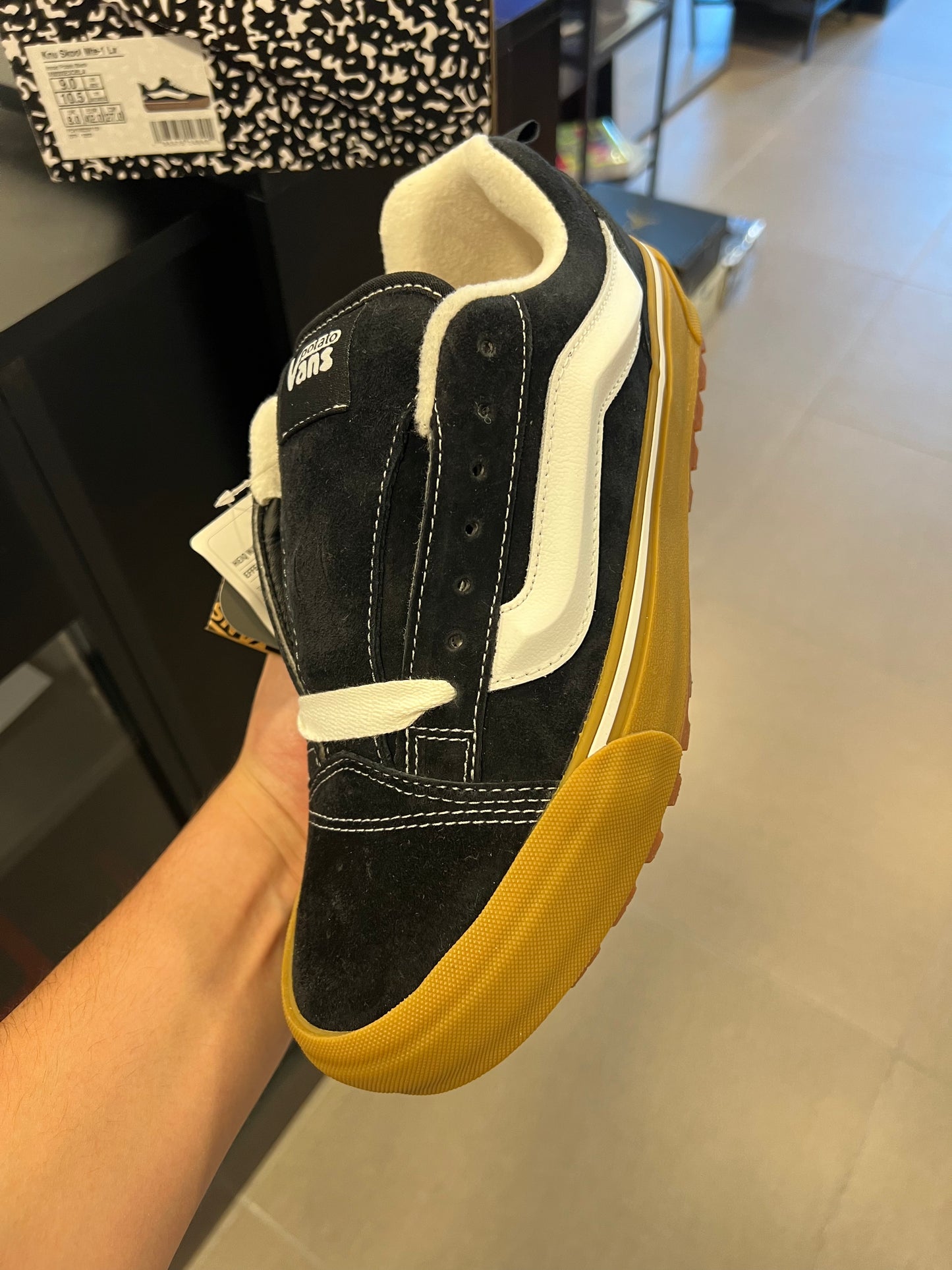 Vans Knu Skool MTE-1 LX
Imran Potato Black Gum