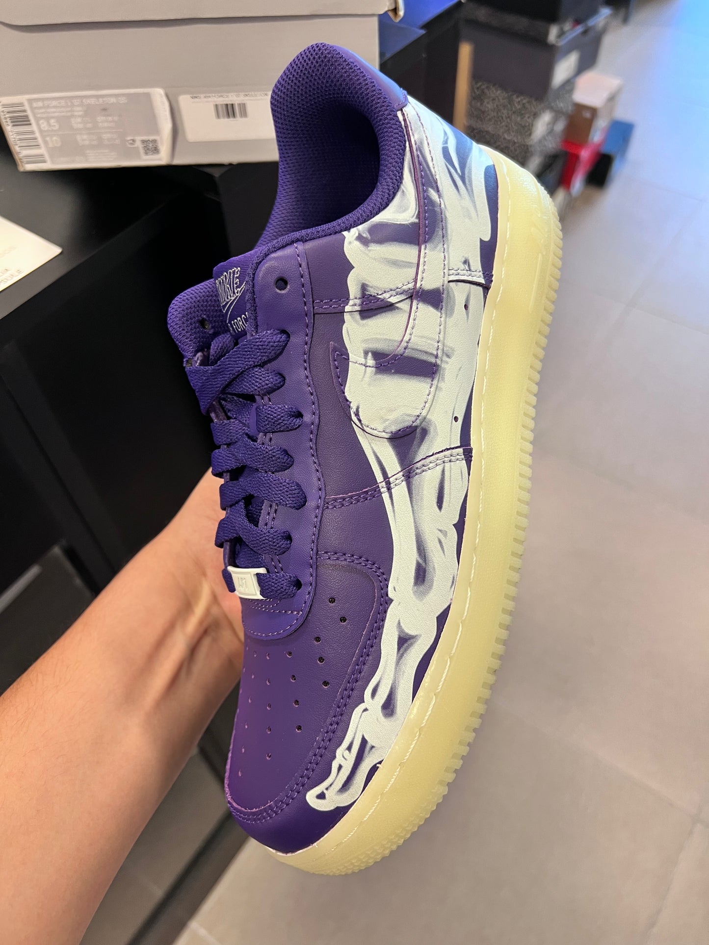 Nike Air Force 1 Low '07 QS
Purple Skeleton Halloween (2021)