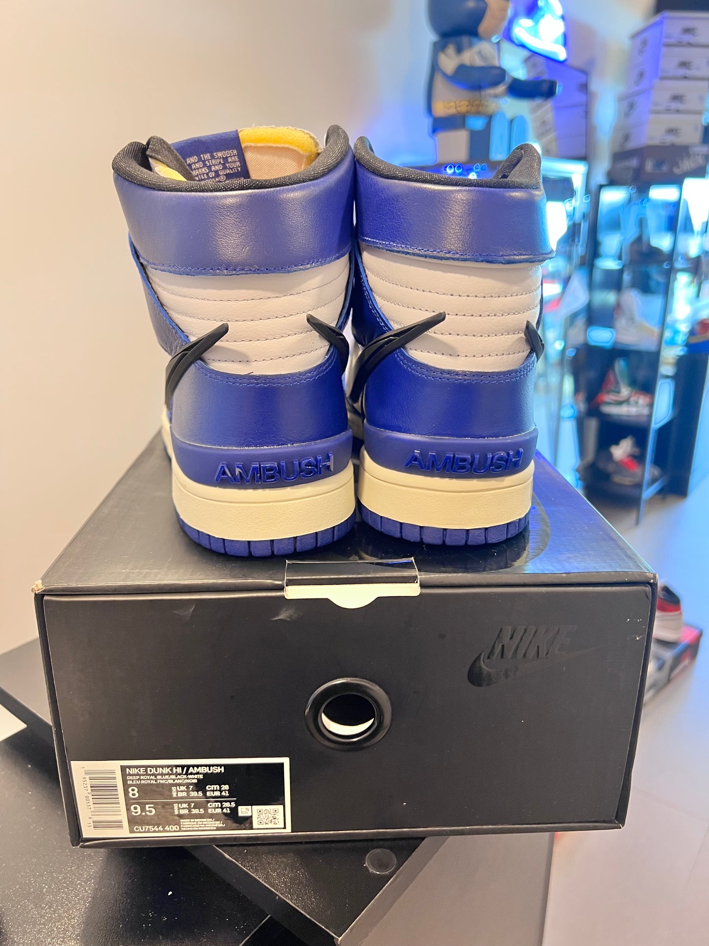 Nike Dunk High
AMBUSH Deep Royal