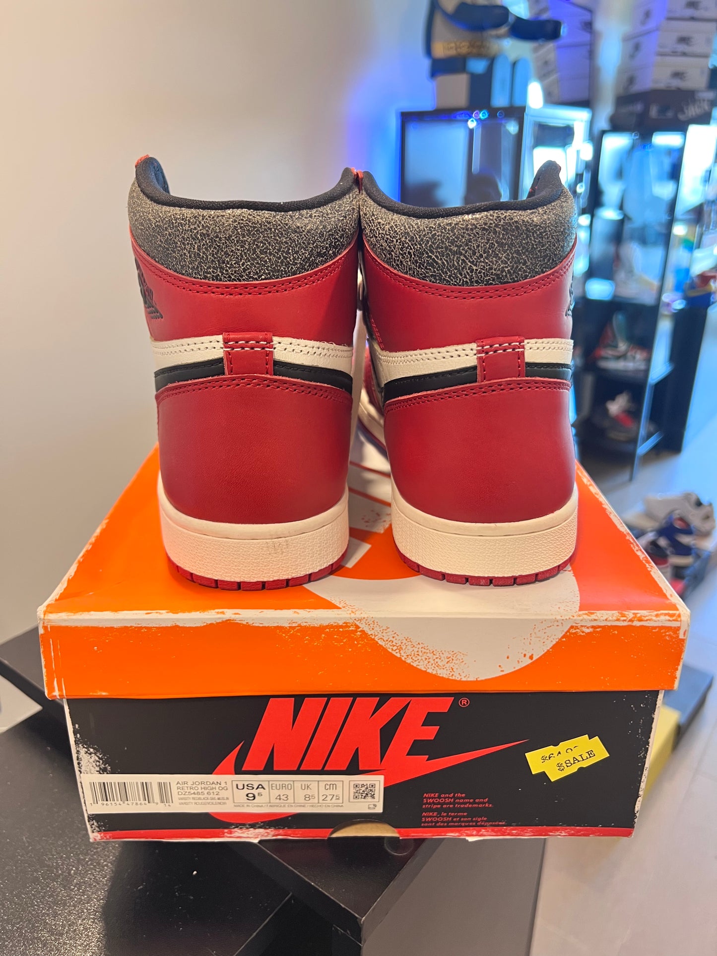 Jordan 1 Retro High OG
Chicago Lost and Found