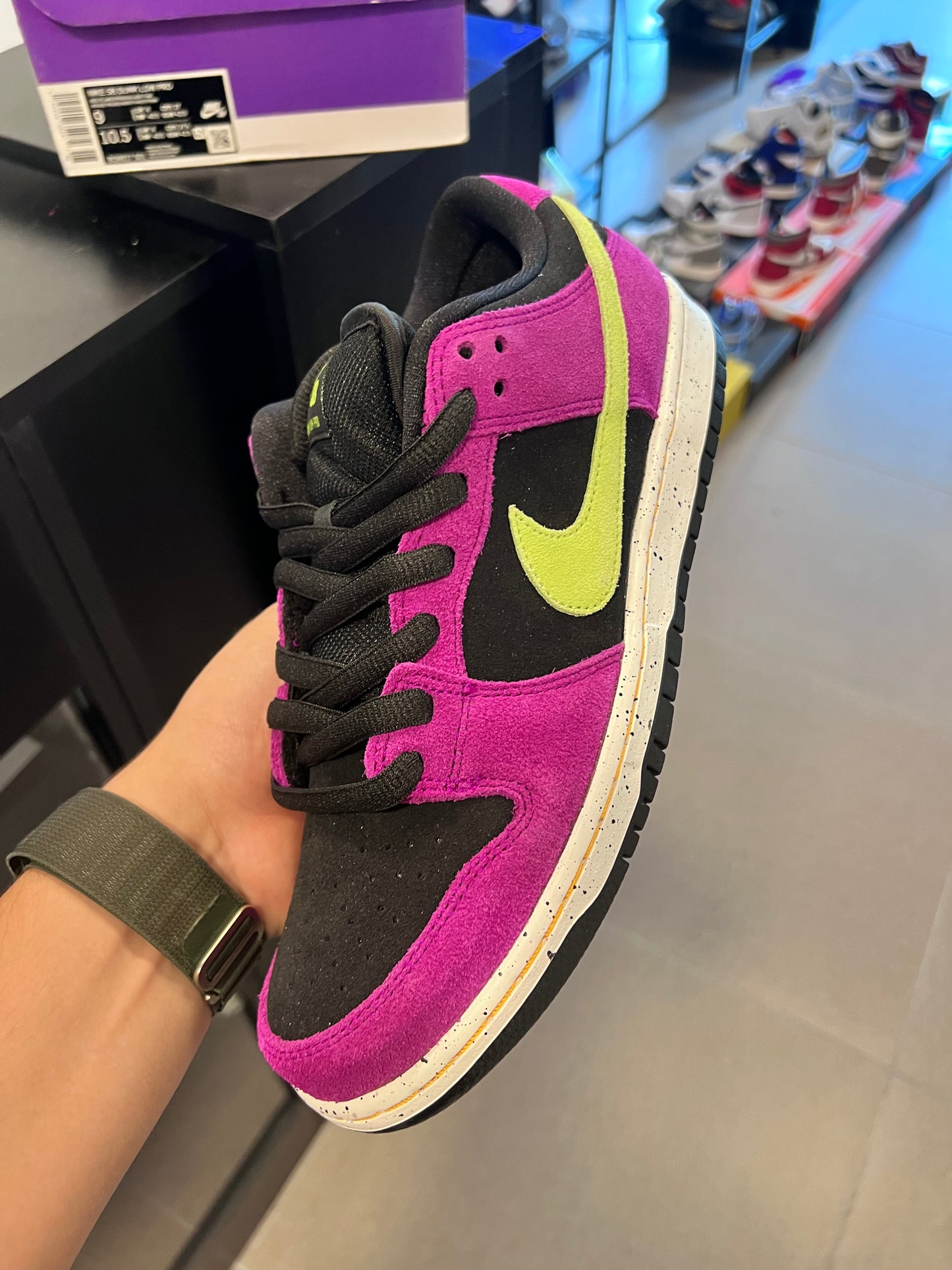 Nike SB Dunk Low Pro
ACG Terra Red Plum