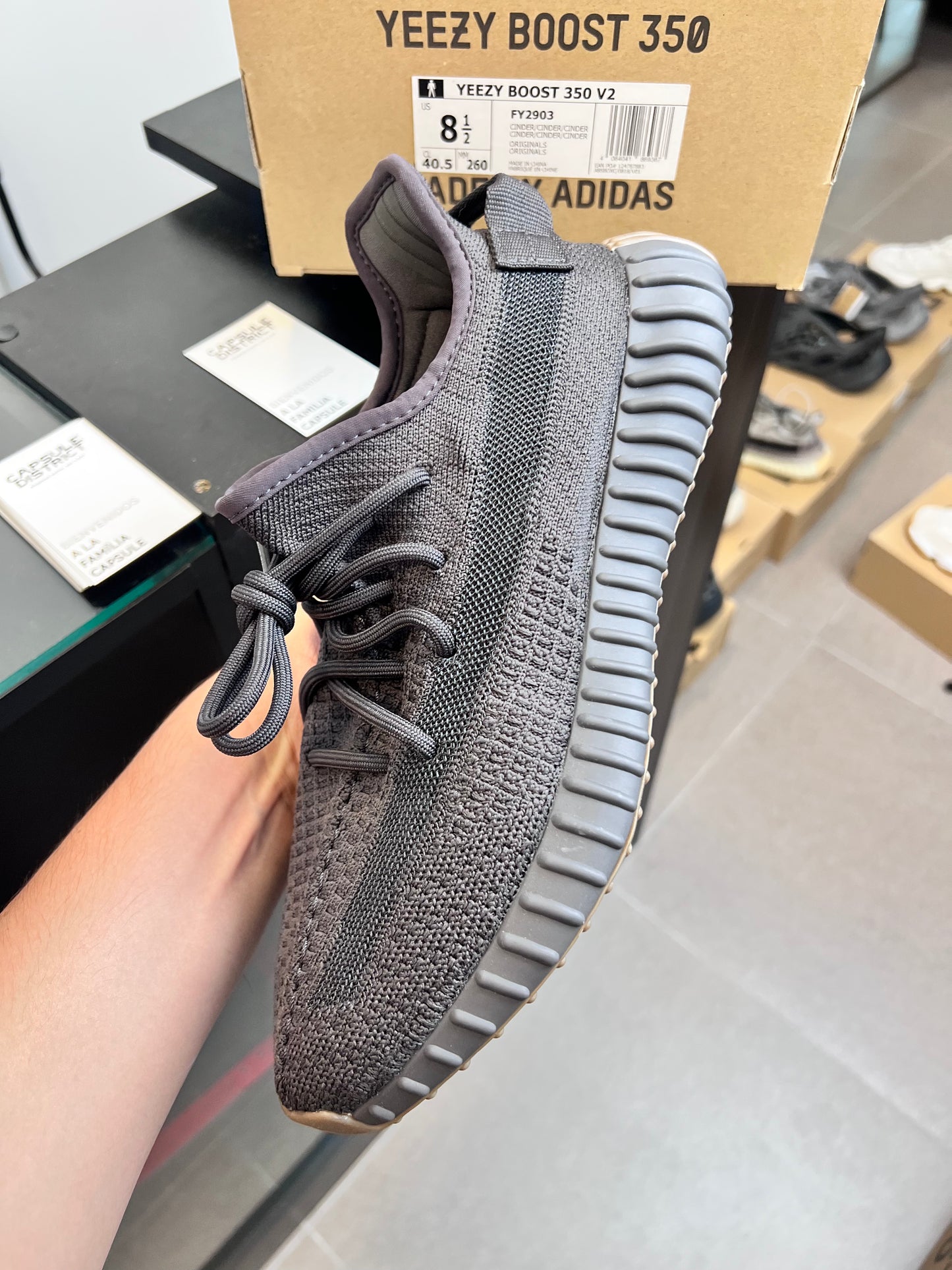 Adidas Yeezy Boost 350V2 Cinder