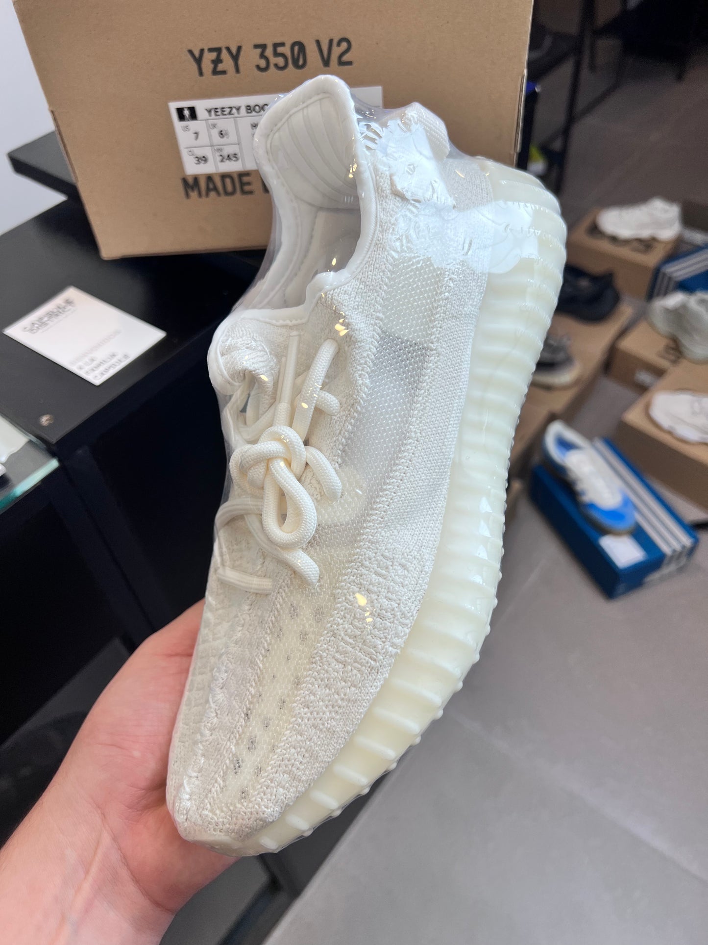 Adidas Yeezy Boost 350 V2 Bone