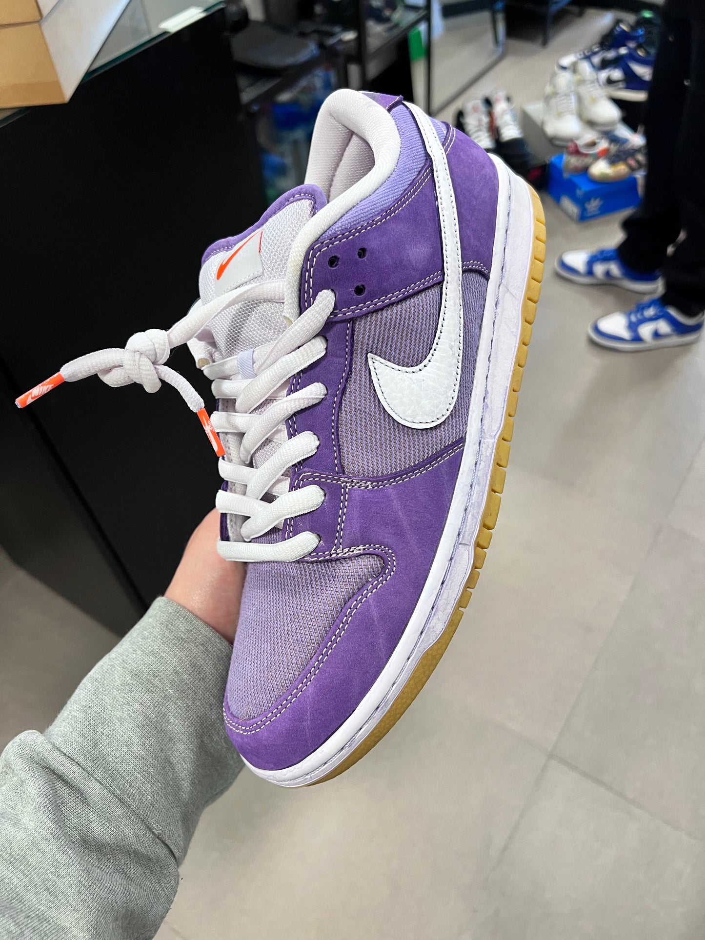 Nike SB Dunk Low Pro ISO
Orange Label Unbleached Pack Lilac