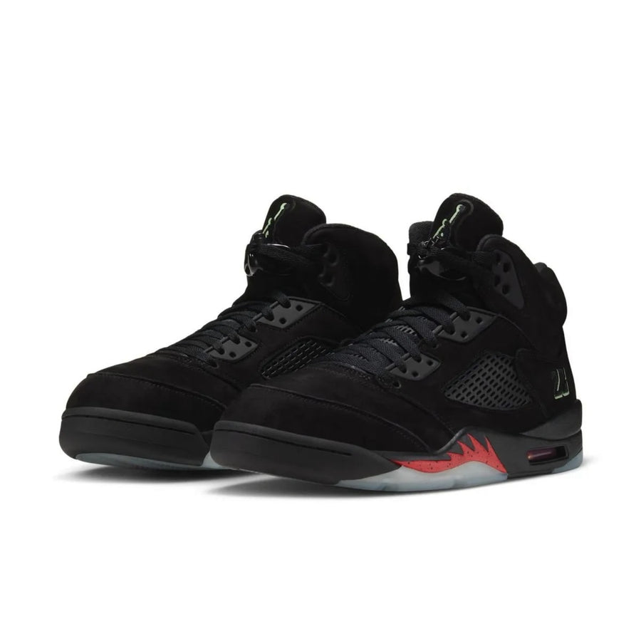 Air Jordan 5 Retro "Halloween"
