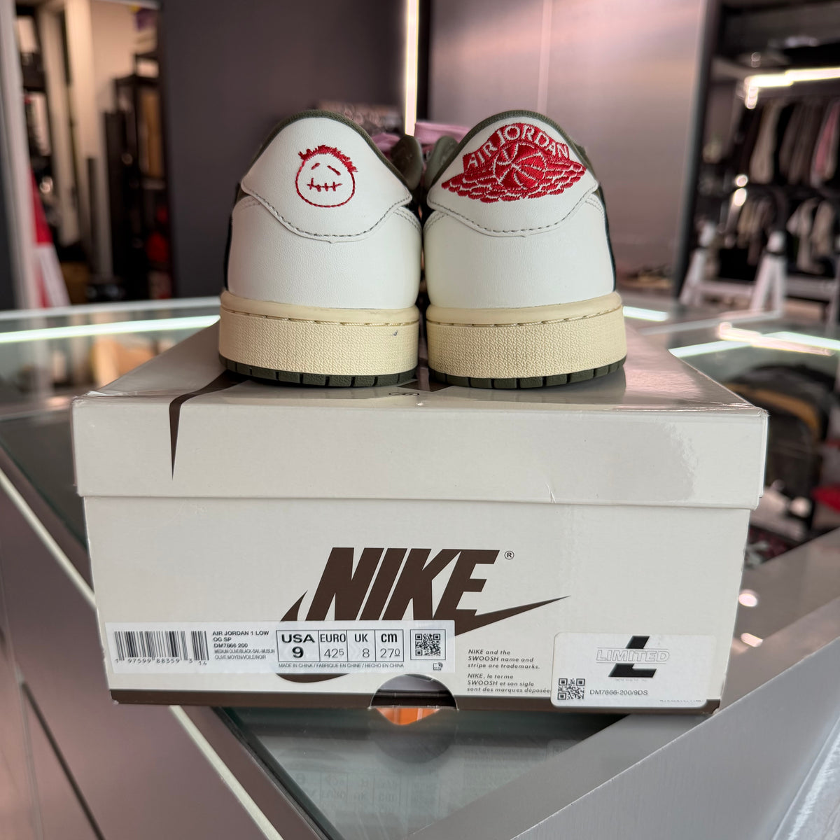 Jordan 1 Retro Low OG SP Travis Scott Medium Olive (USADA)
