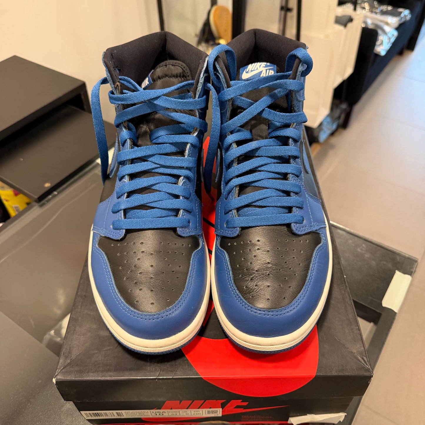 Jordan 1 Retro High OG Dark Marina Blue (USADA)