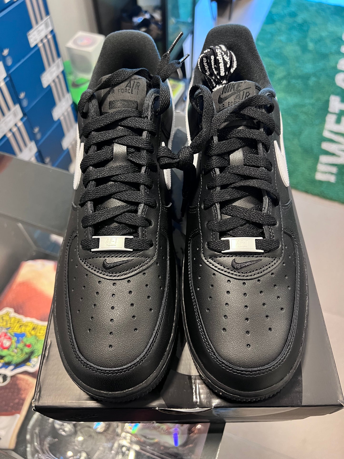 Supreme x Nike Air Force 1 Low