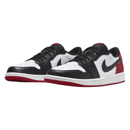Jordan 1 Retro Low OG Black Toe (2023)