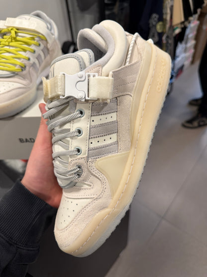 Adidas Forum Buckle Low Bad Bunny Last Forum (USADA)