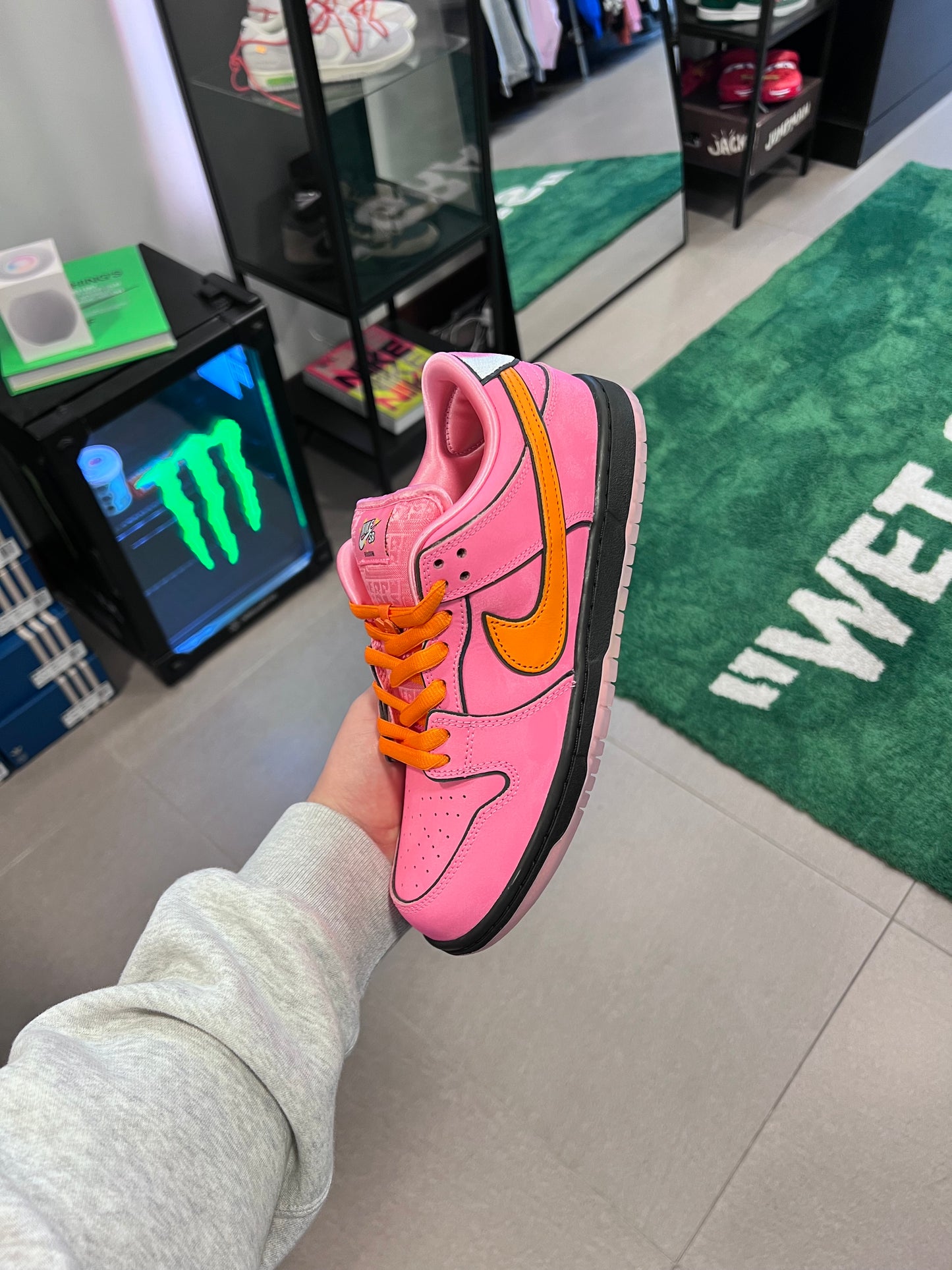 Nike SB Dunk Low The Powerpuff Girls Blossom