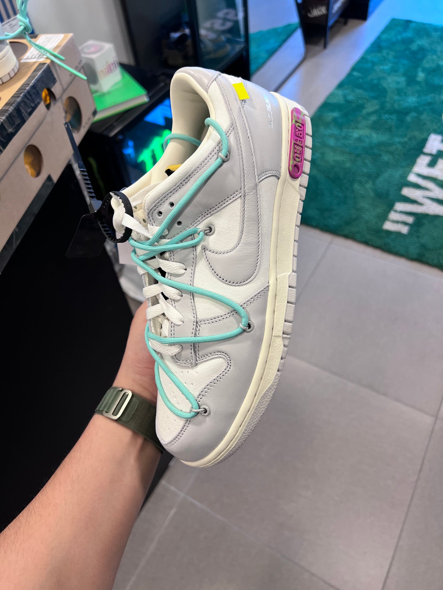 Nike Dunk Low Off-White Lot 4