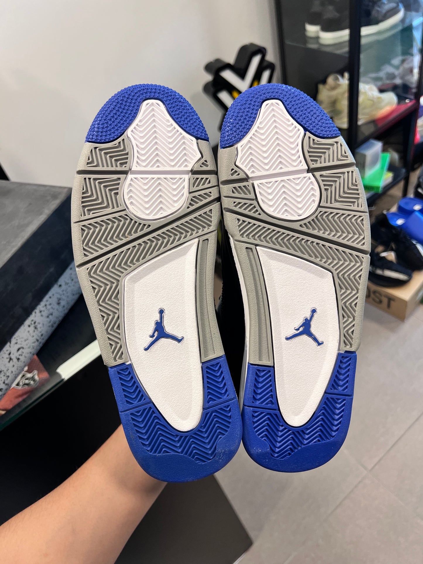 Jordan 4 Retro Motorsport Alternate