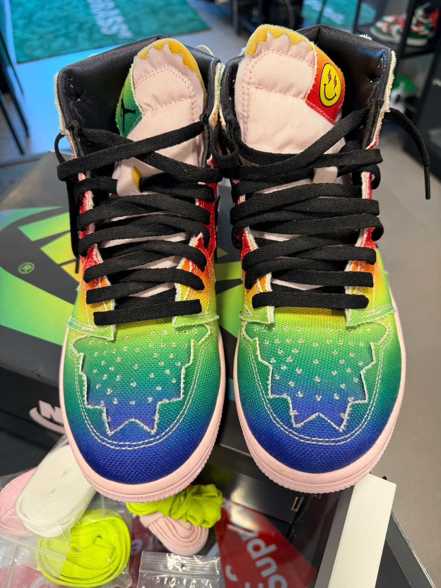 Jordan 1 Retro High J Balvin