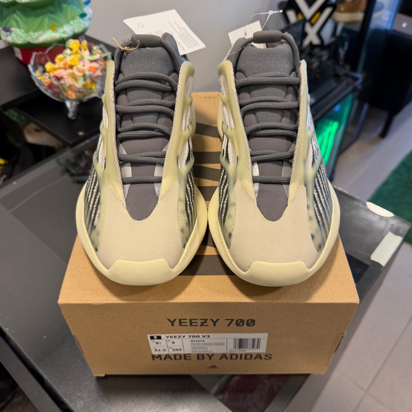 Adidas Yeezy 700 V3 Fade Salt (USADA)