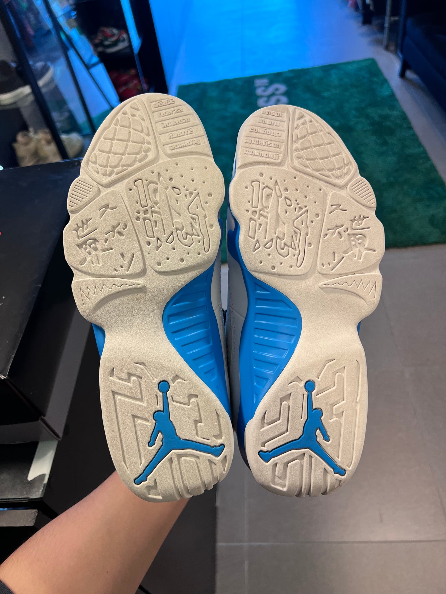Jordan 9 Retro Powder Blue (2024)