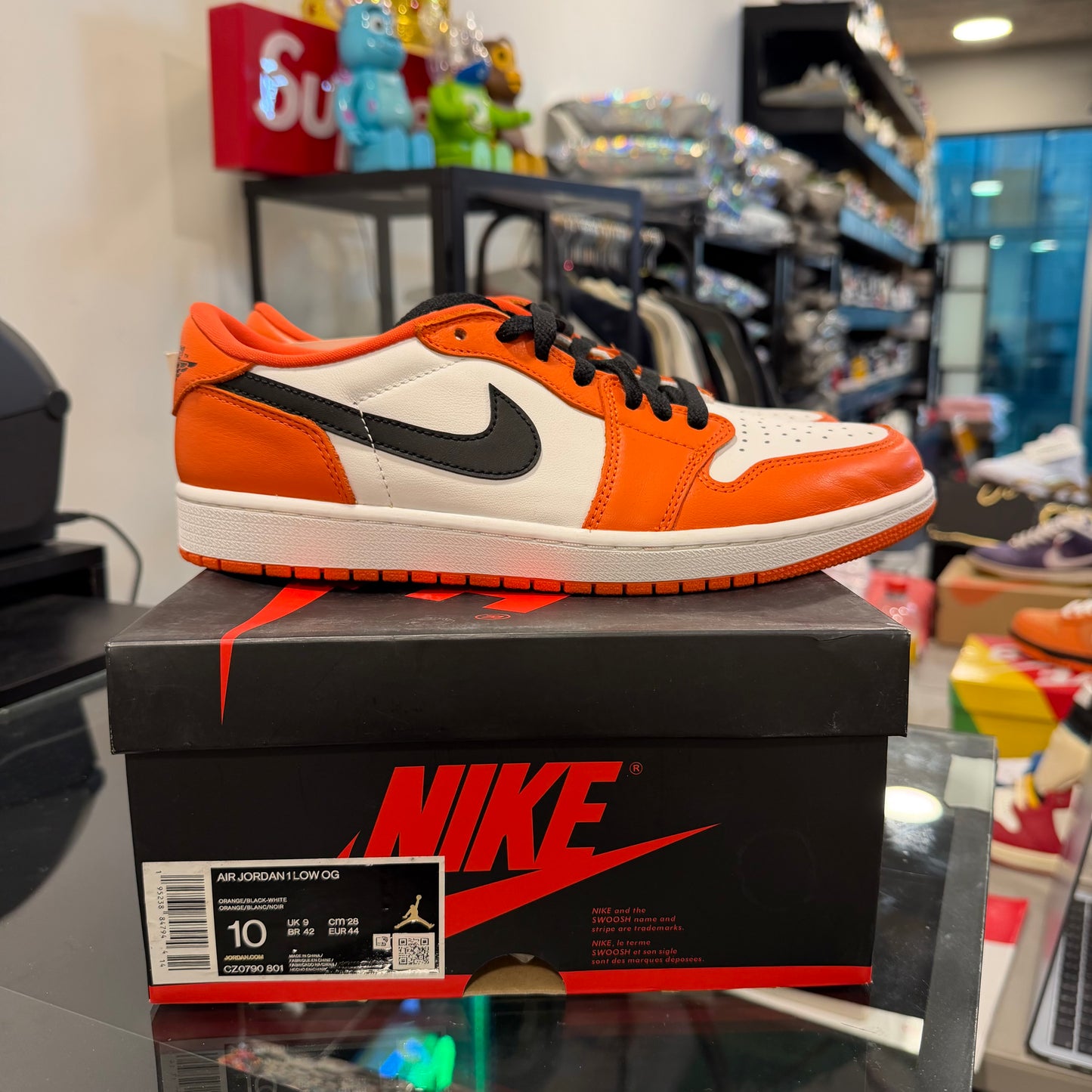 Jordan 1 Low OG Starfish (USADA)