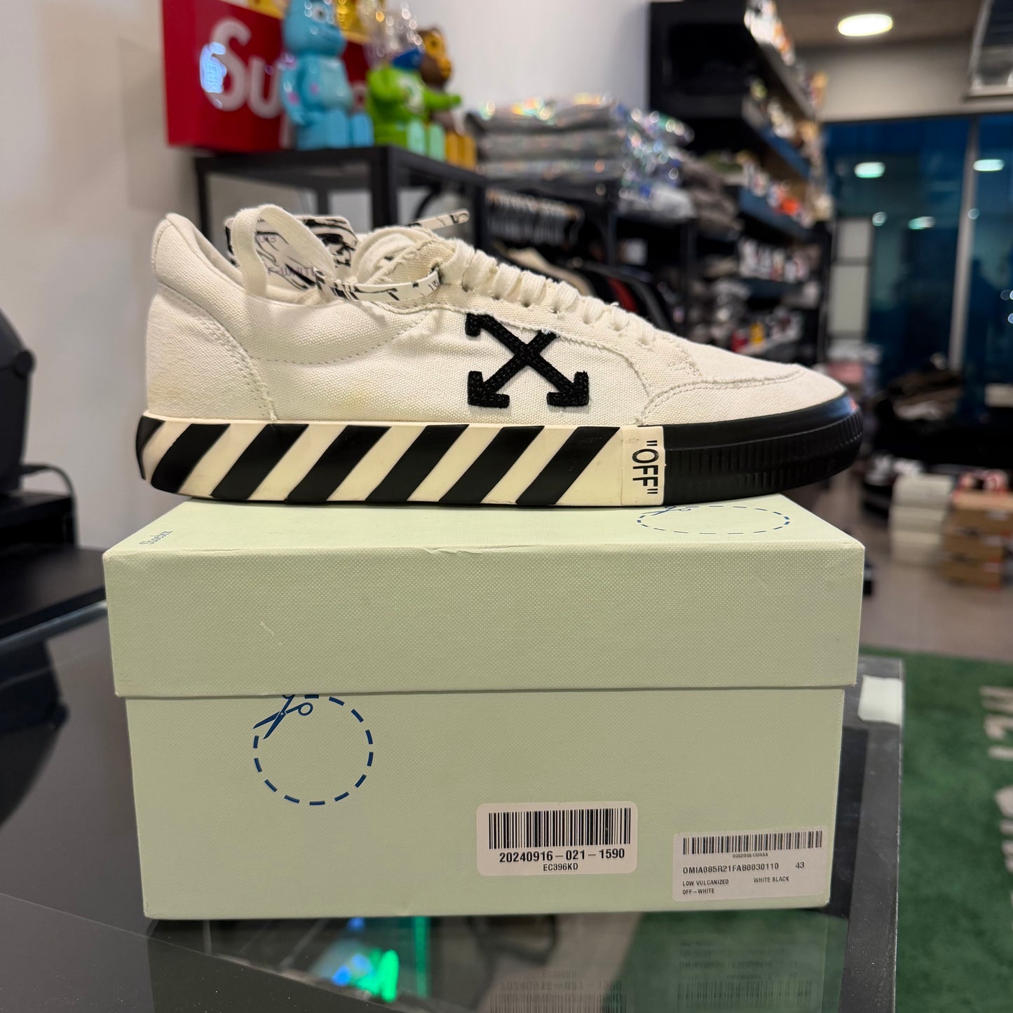 Off-White Low Vulc White Black AW20 (USADA)