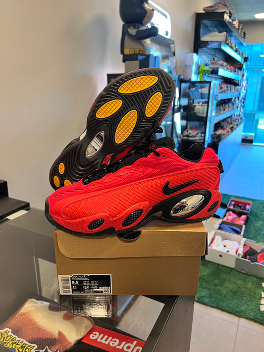 Nike NOCTA Glide
Drake Bright Crimson