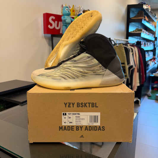 Adidas YZY QNTM Bktbl (Perfomance Basketball Model) (USADA)