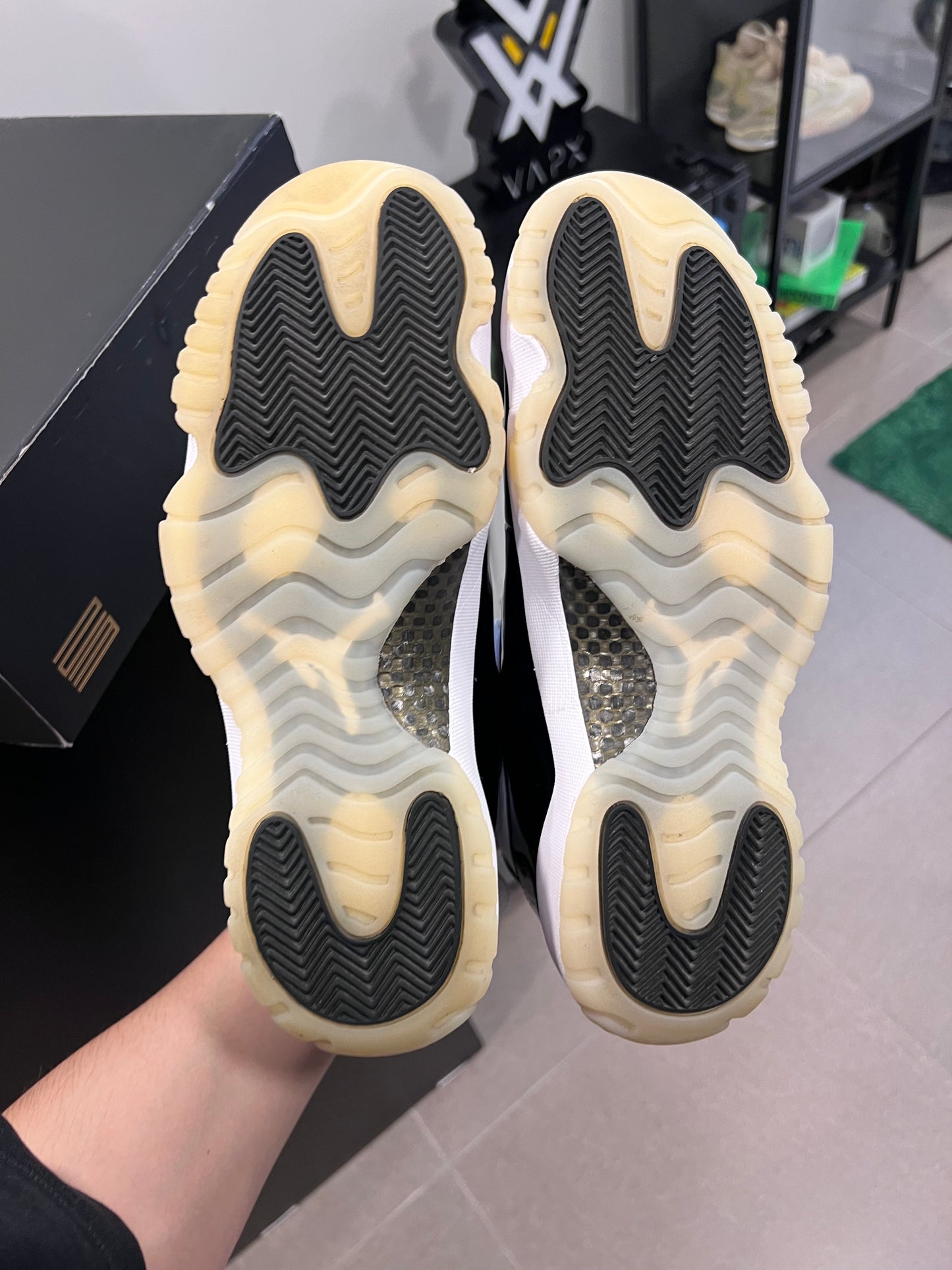 Jordan 11 Retro DMP Gratitude